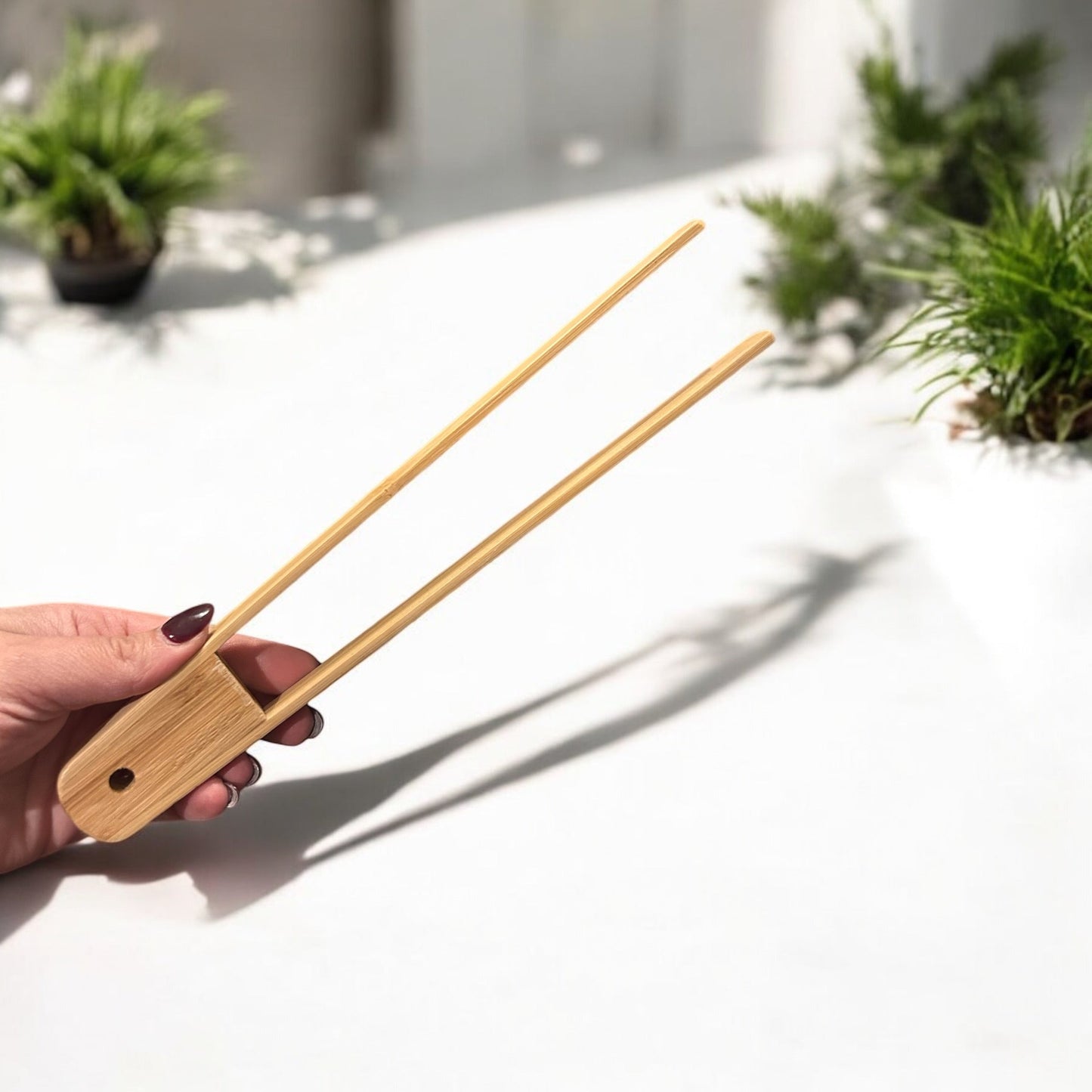 Pinzas elegantes de bambú de 10"