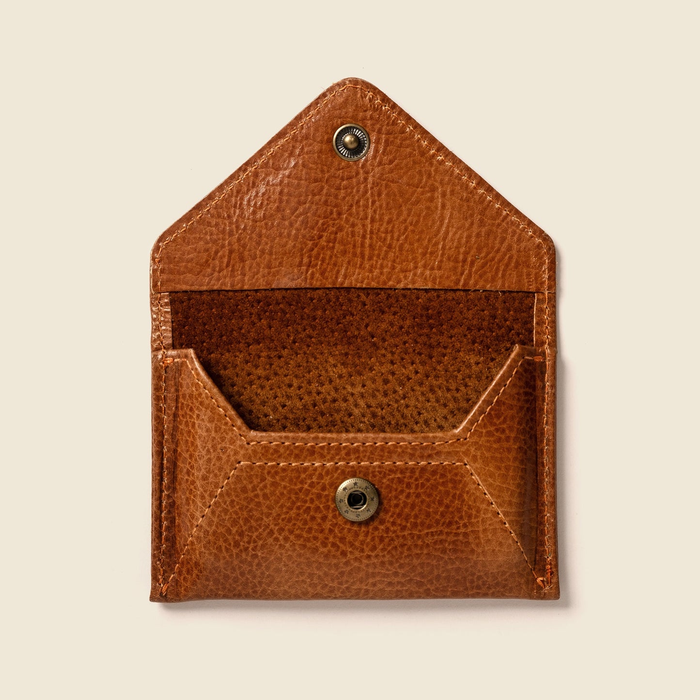 Mini cartera tipo sobre con protección RFID - Caramelo