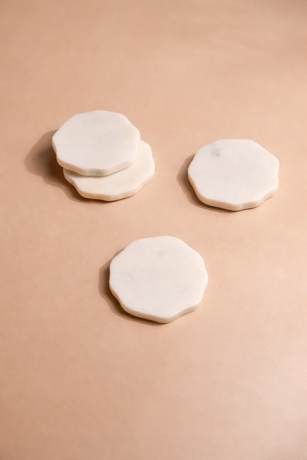 Posavasos de mármol Flor (juego de cuatro) de MESO