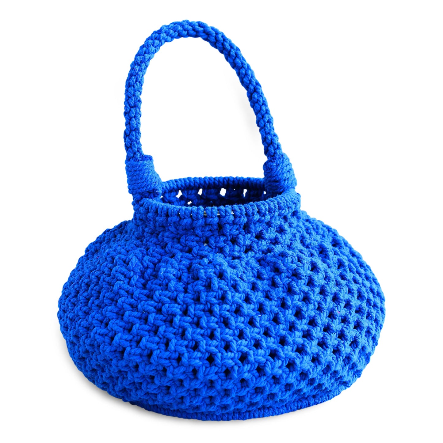 Bolso tipo cubo de macramé NAGA en azul celeste