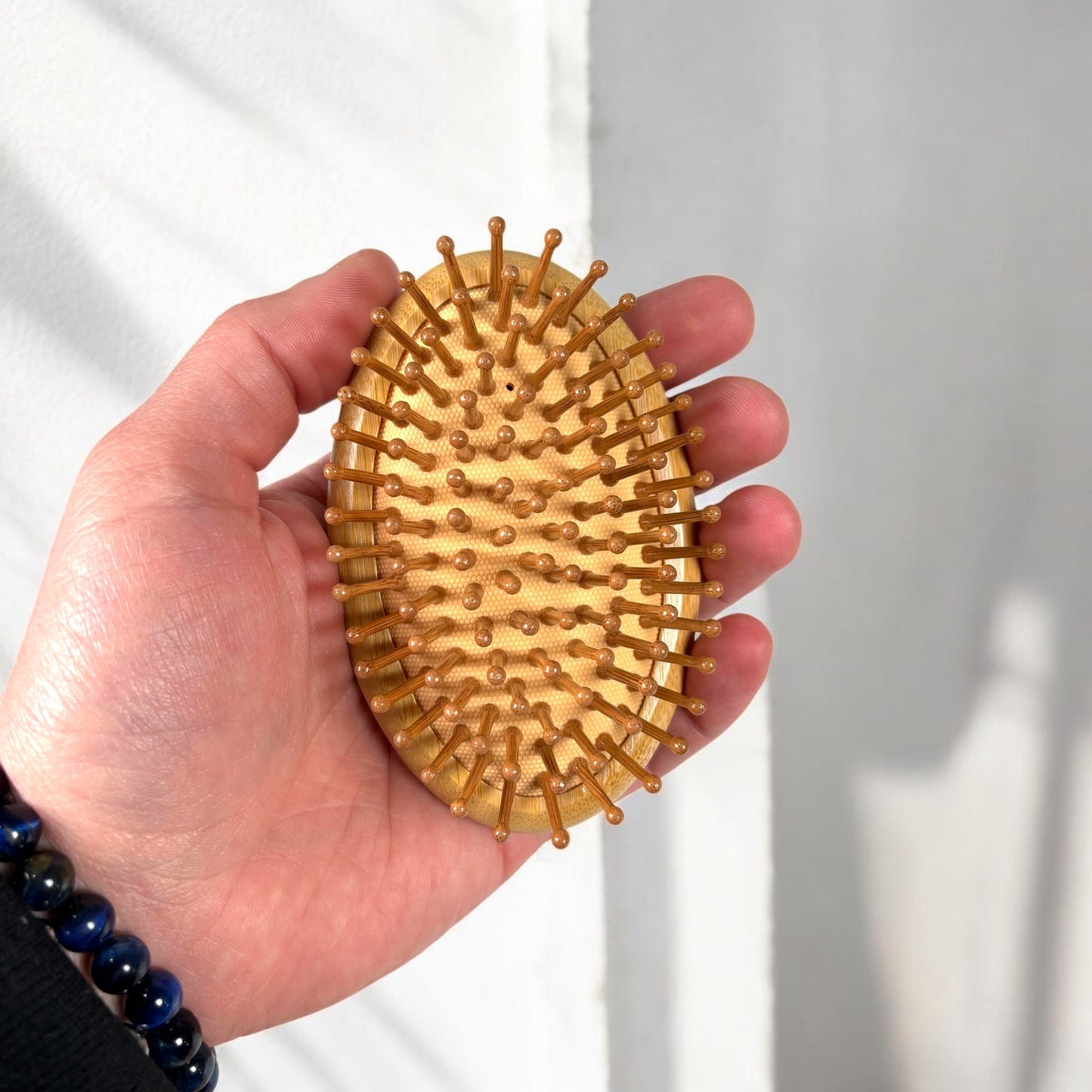 Cepillo de pelo de viaje de bambú