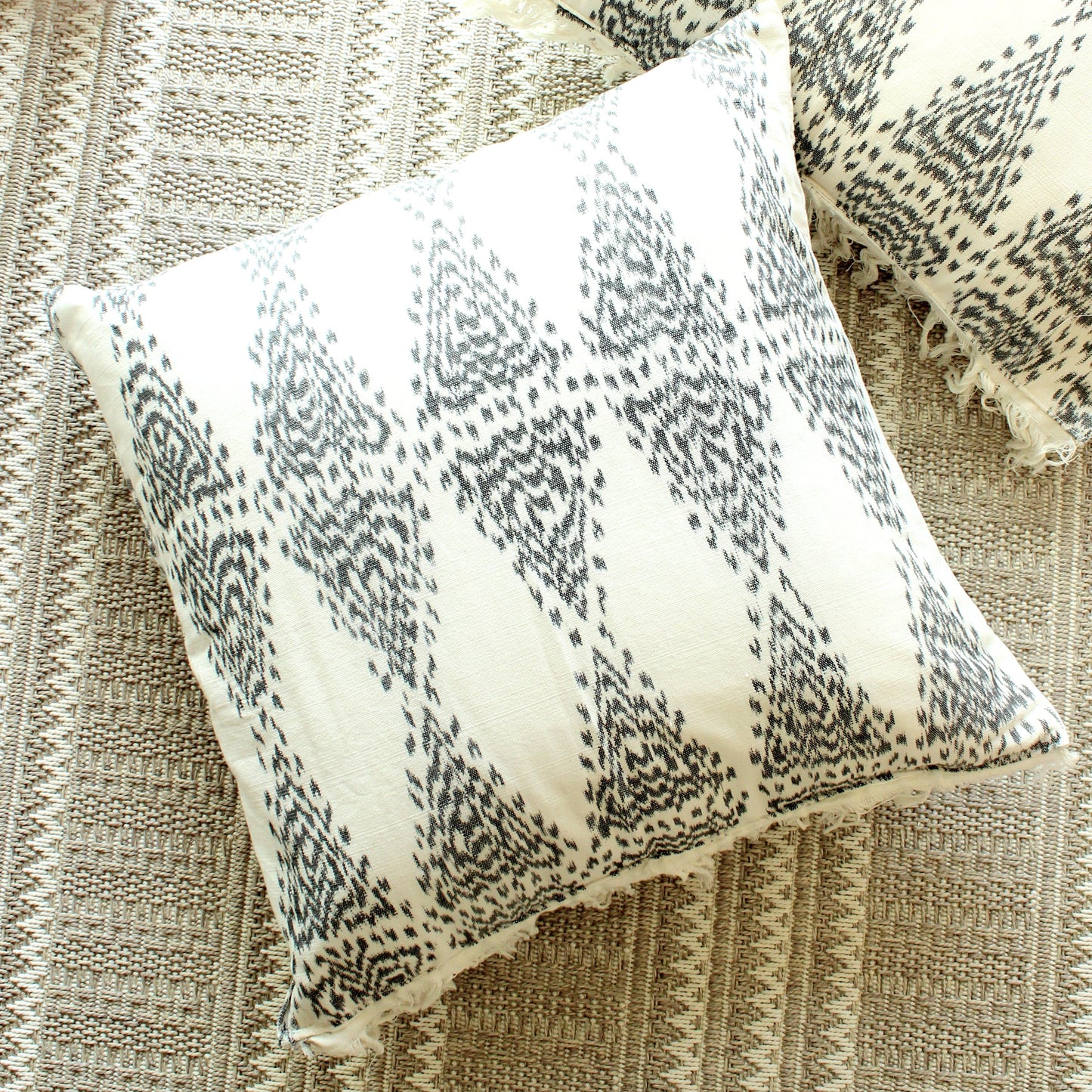 Almohada Java Bliss Ikat