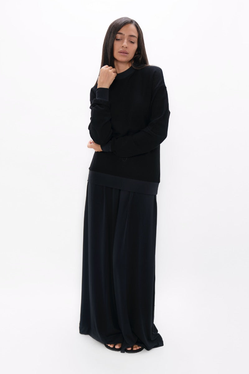 Philly - Cosy Sweater - Black Sand