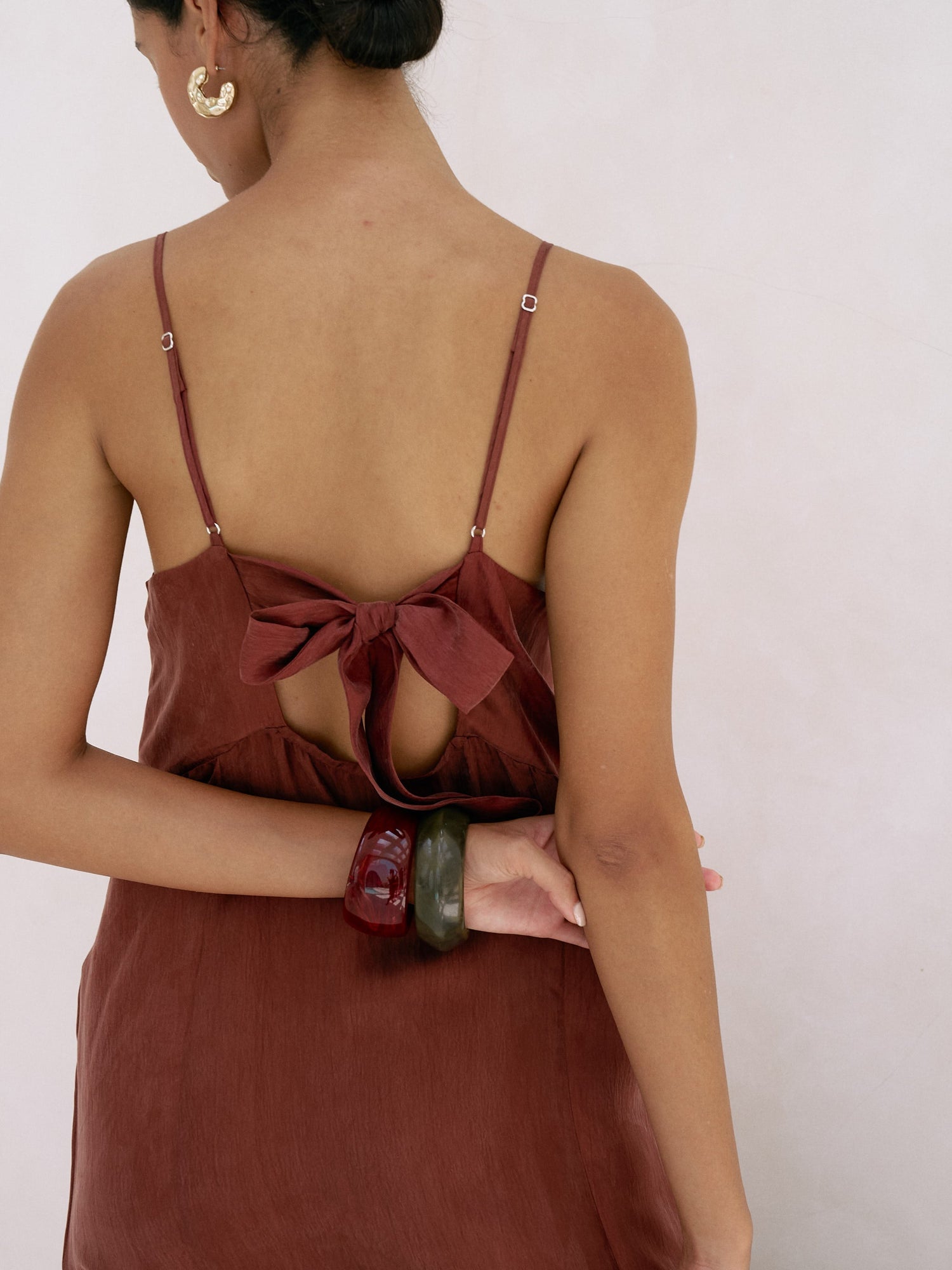 Lucid Midnight Maxi Dress in Burgundy: Reviews & Styling Ideas WONENA Lucid Midnight Maxi Dress in Burgundy: Reviews & Styling Ideas WONENA