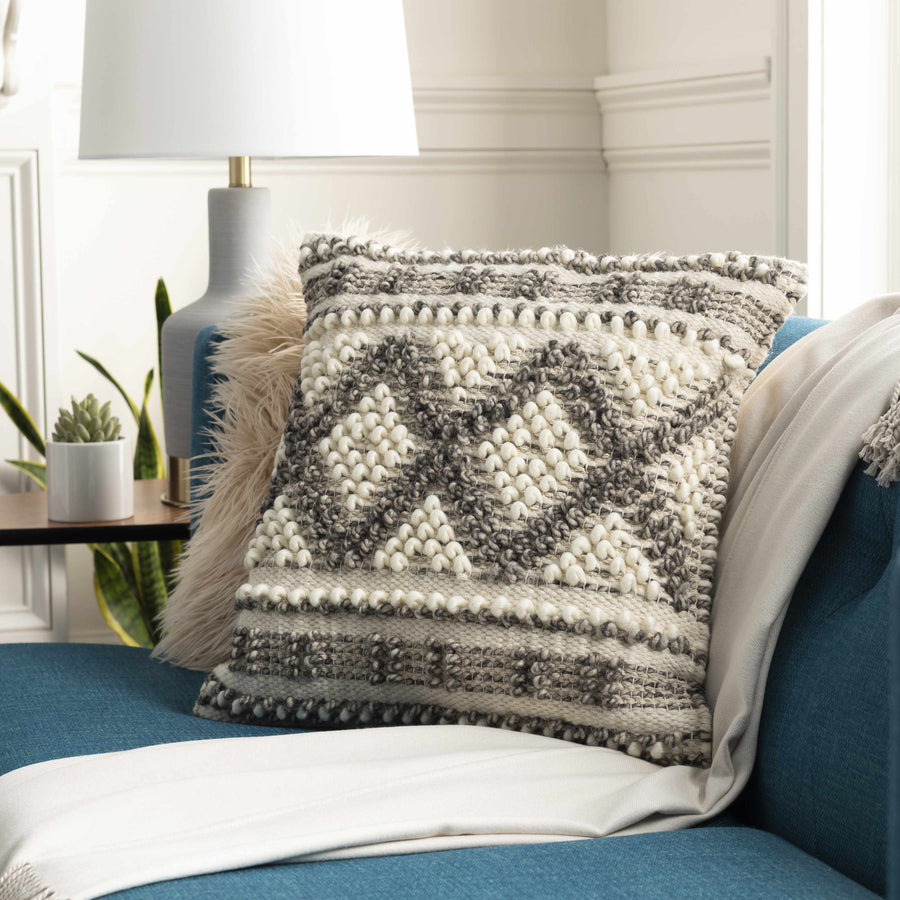 How to Style a Conscious Home with Eco-Friendly Pillows