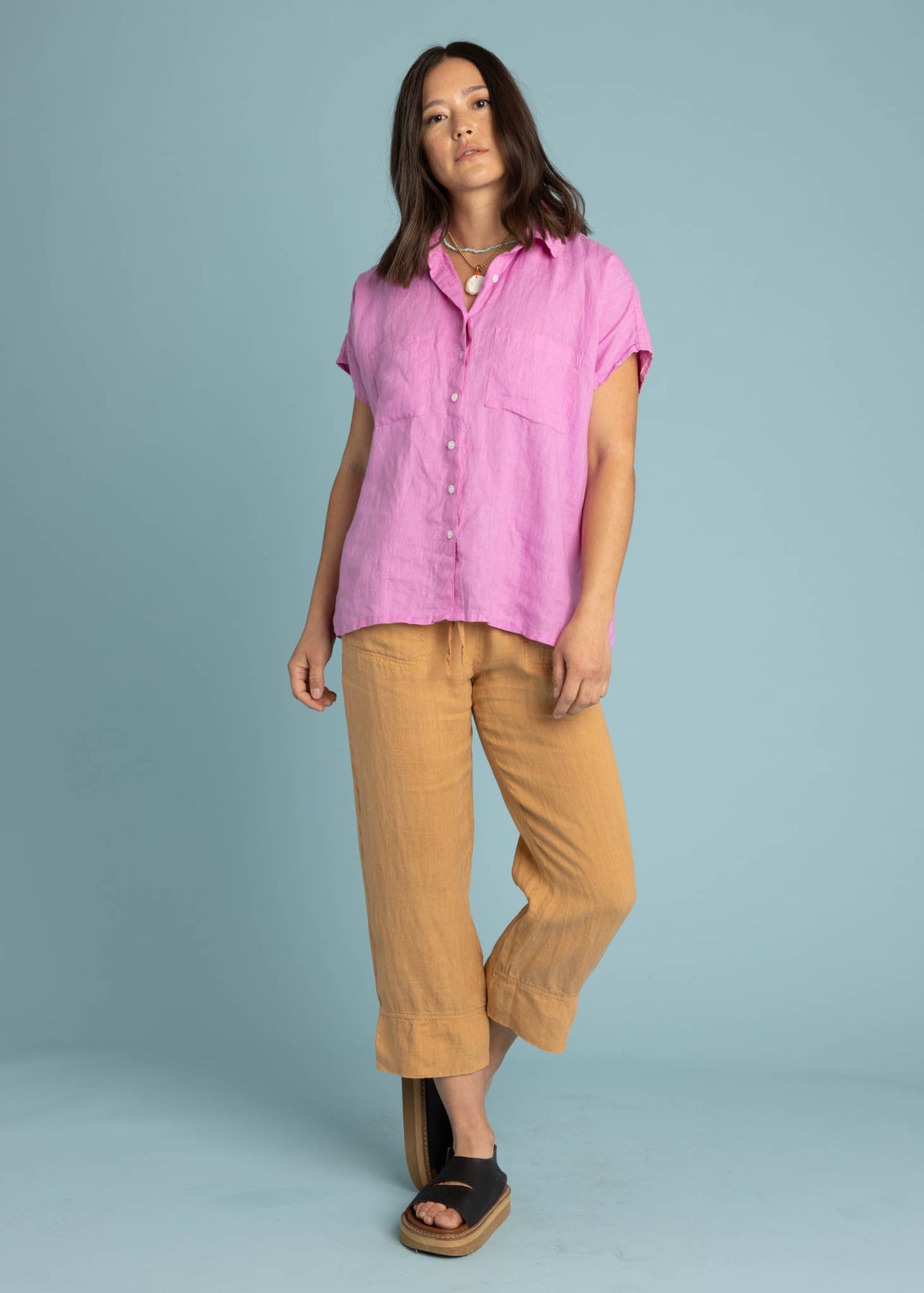 Camisa de lino de manga corta Good Boyfriend - Dhalia (Destacada)