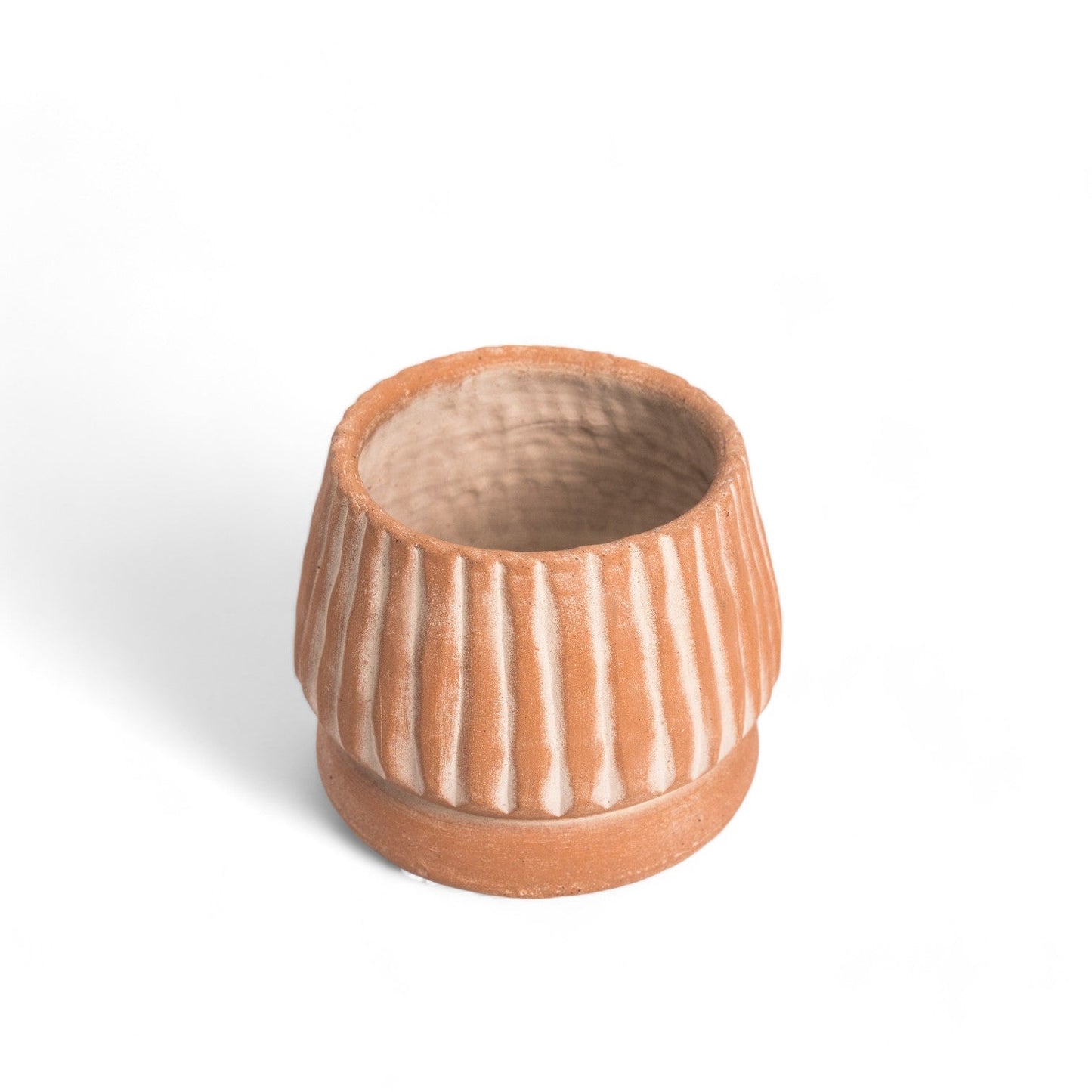 Jardinera de terracota Mateo de MESO