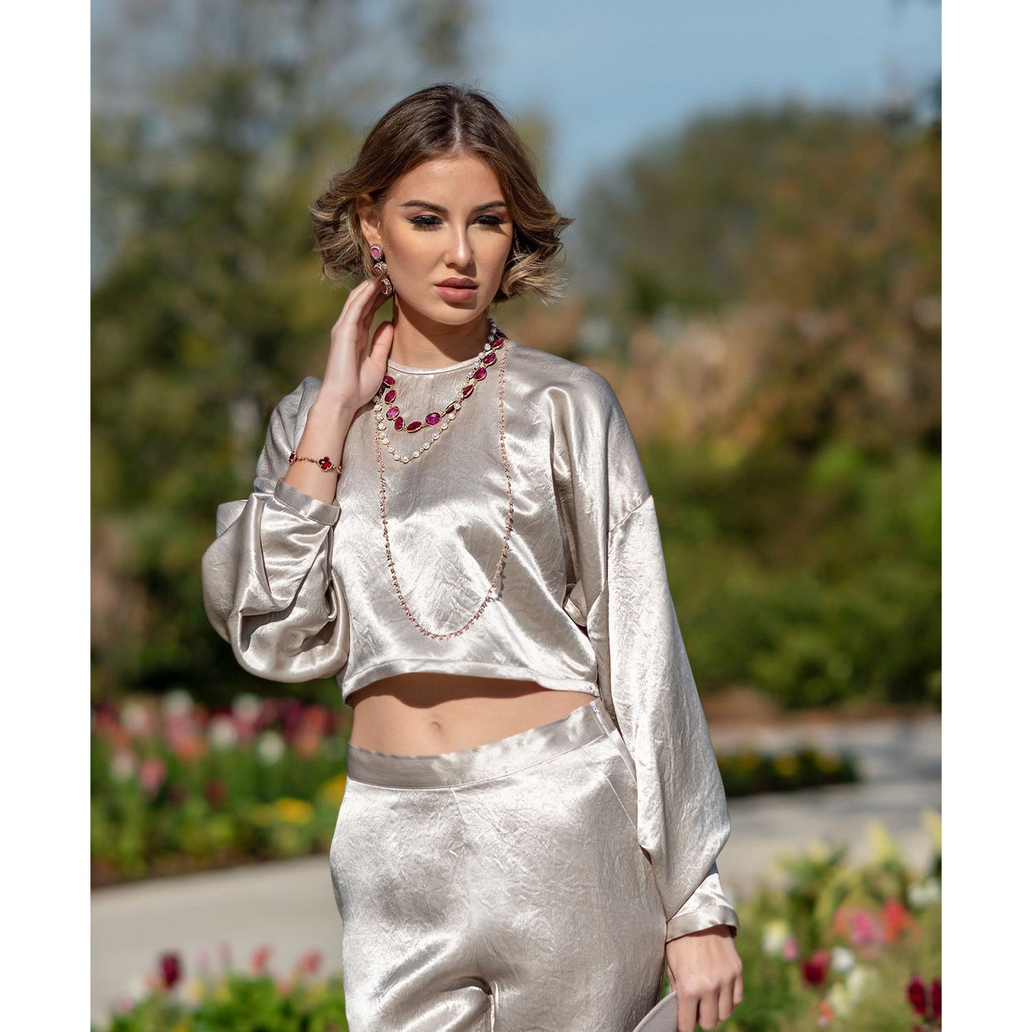 Top corto Sophie Beige – Top corto elegante para mujer
