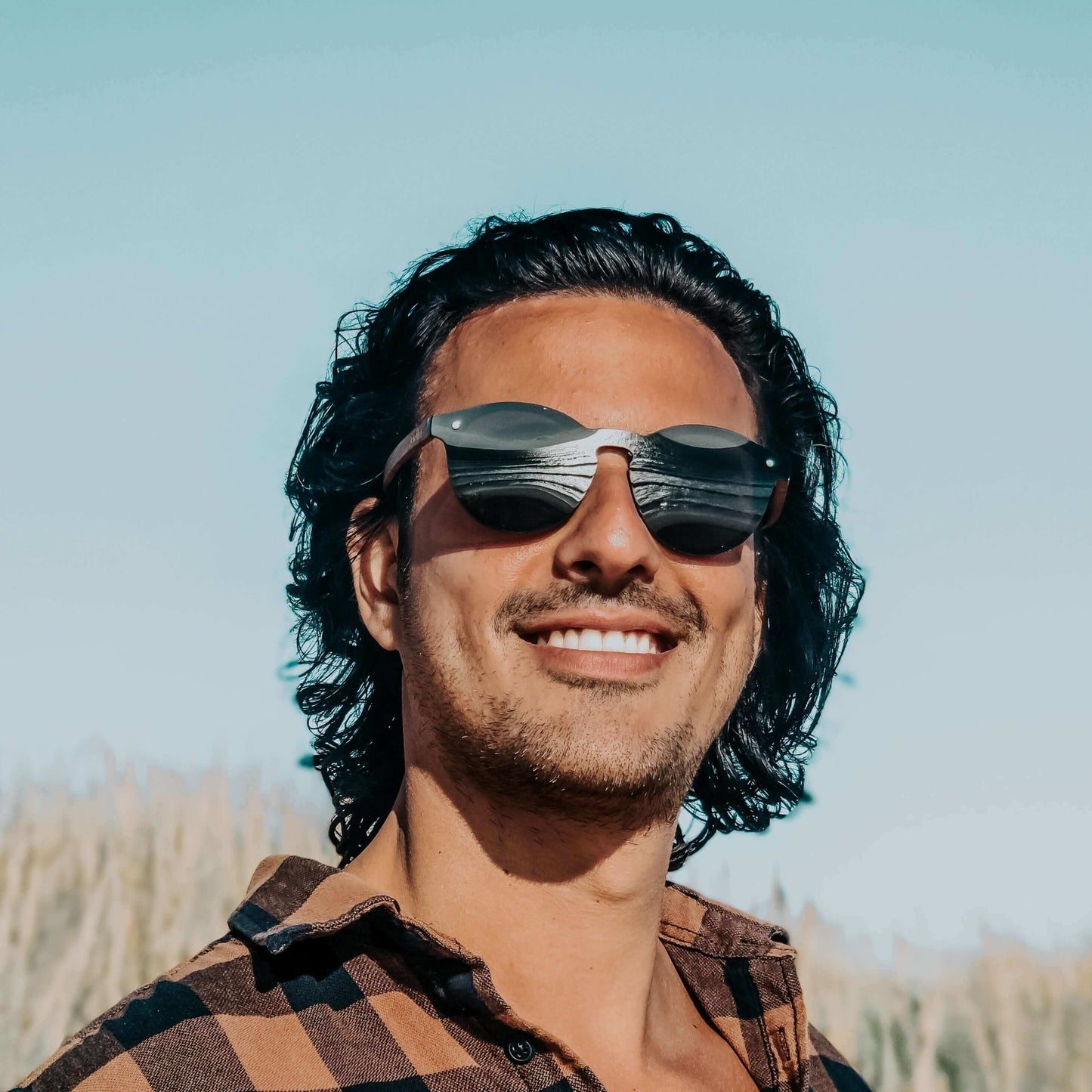 Alona - Gafas de sol de madera y bioacetato
