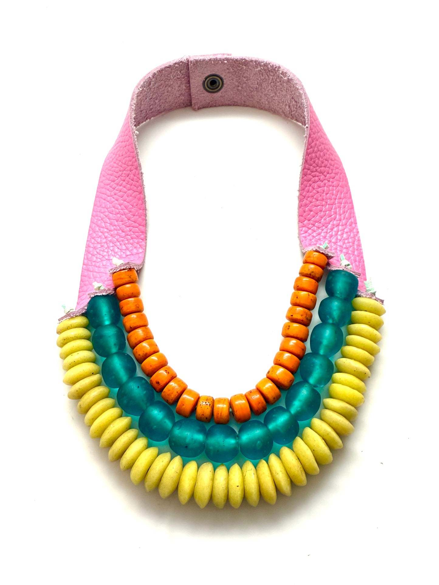 Collar de 3 hebras