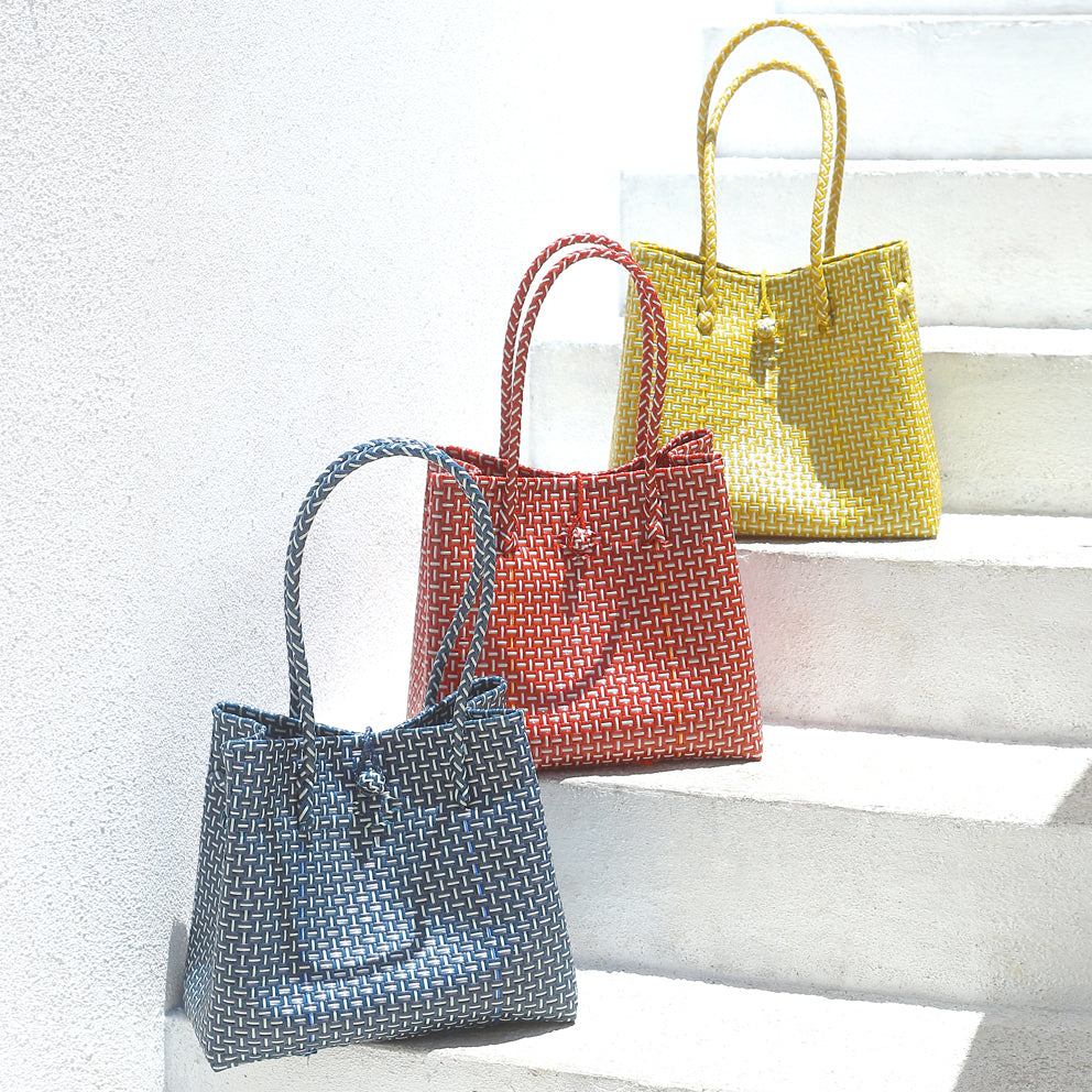 Bolso tote tejido reciclado Toko, en azul marino