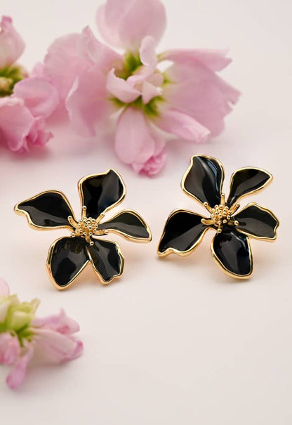 Aretes Bloom en Negro Medianoche