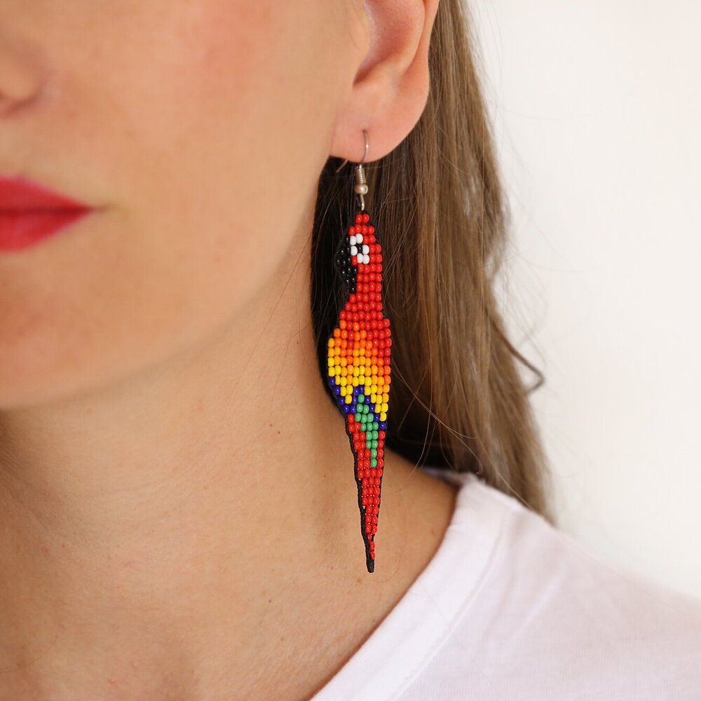 Pendientes de Loro Rojo