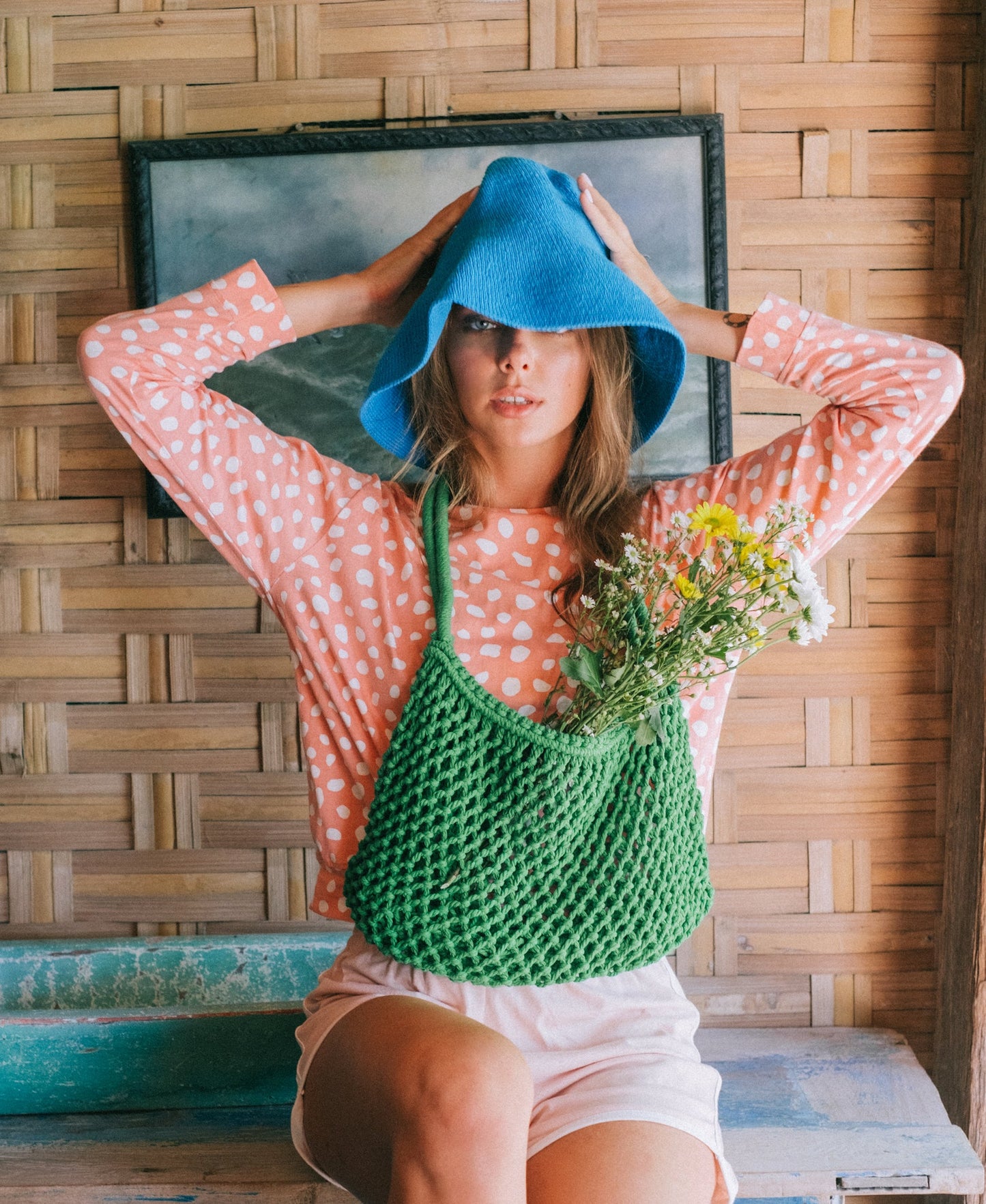 Gorro de crochet BLOOM en azul mosaico