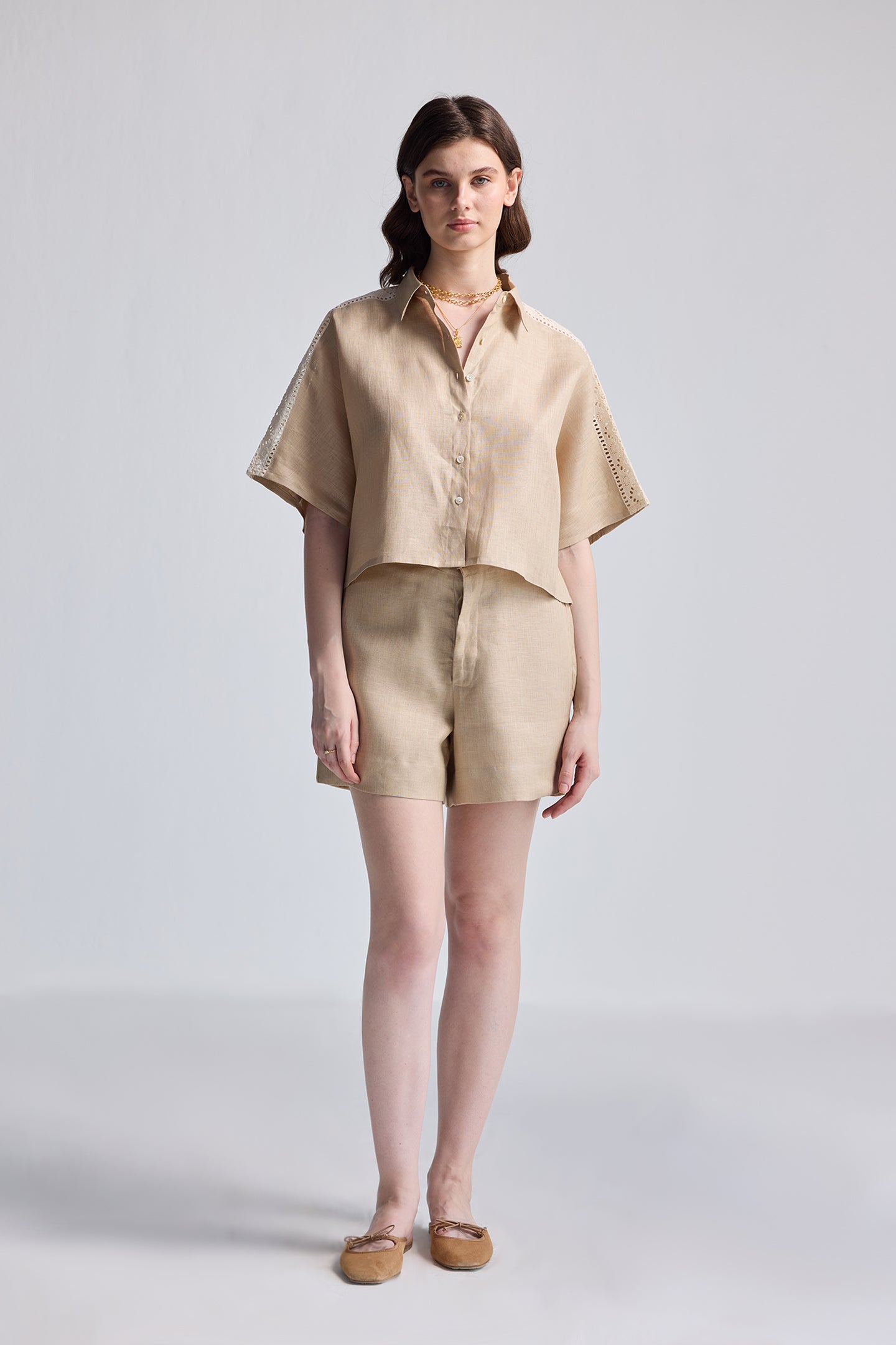 Camisa Oversize con Conjunto de Encaje