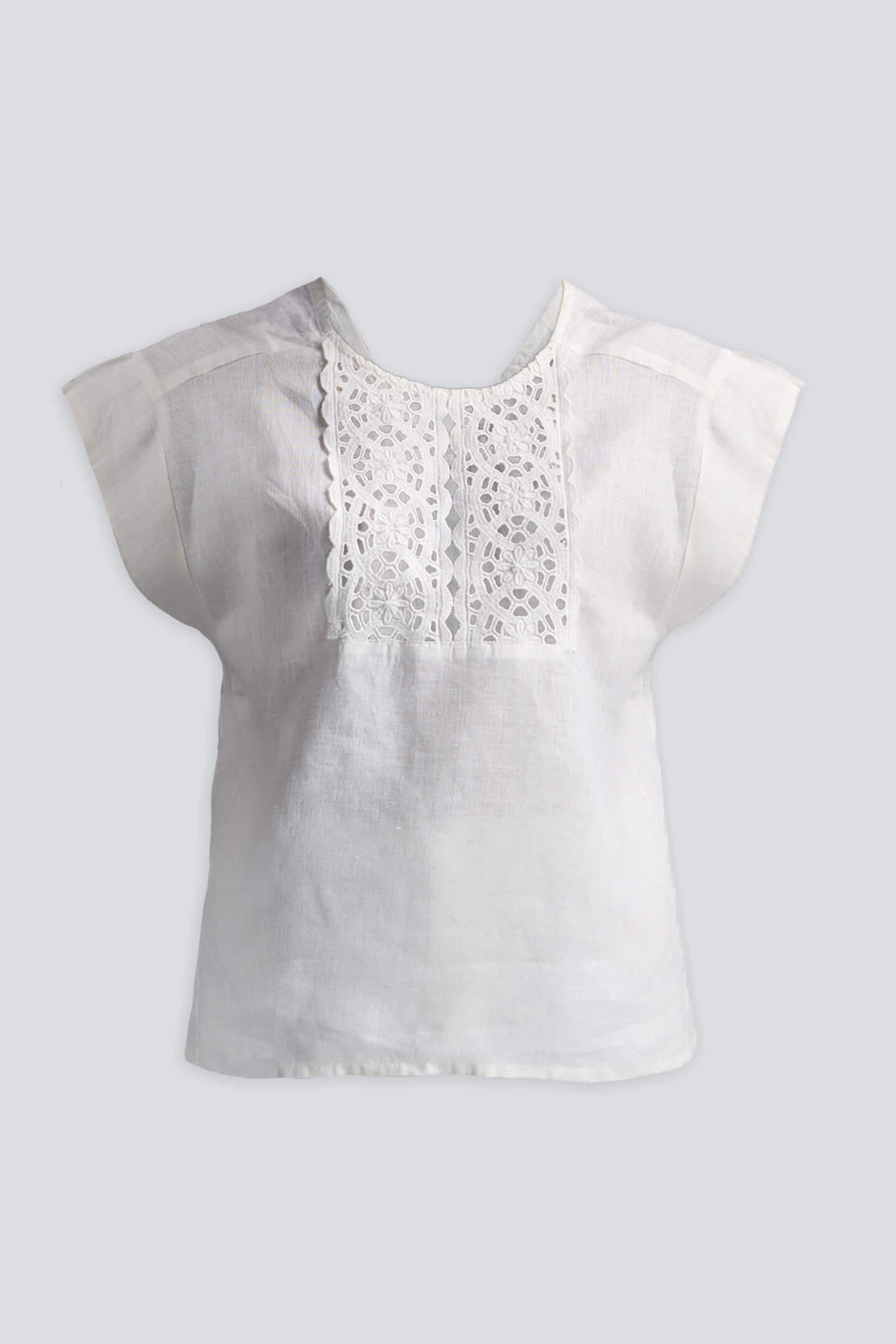 Top holgado con detalle de encaje bordado