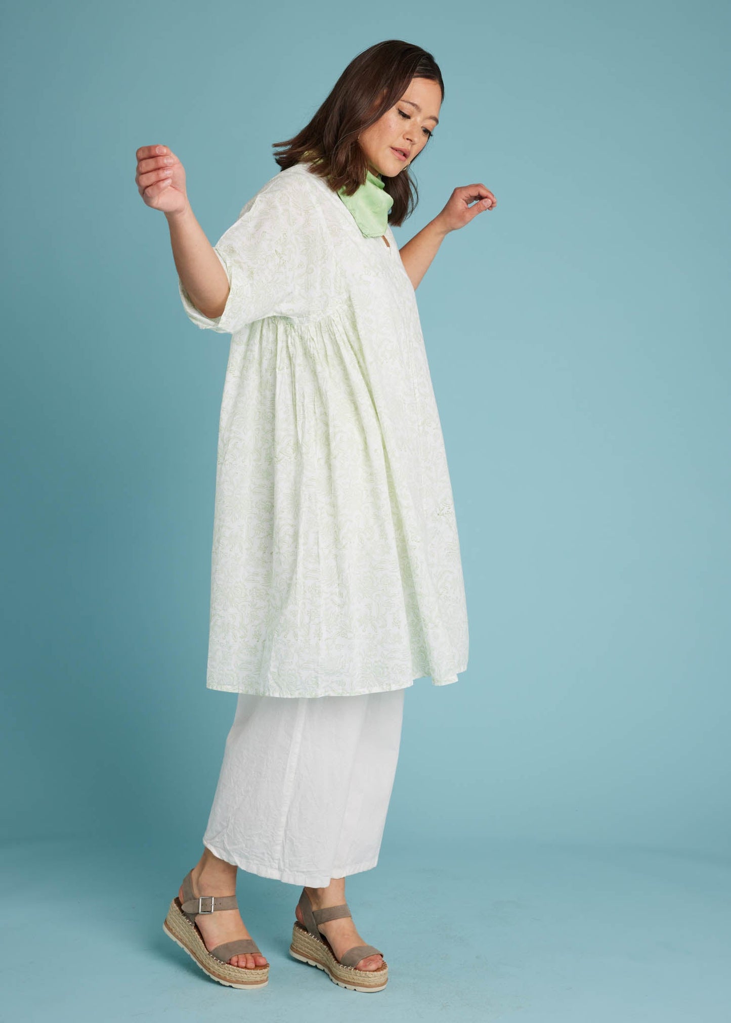 Caftán Sunshine Coast - Toile floral verde hierba