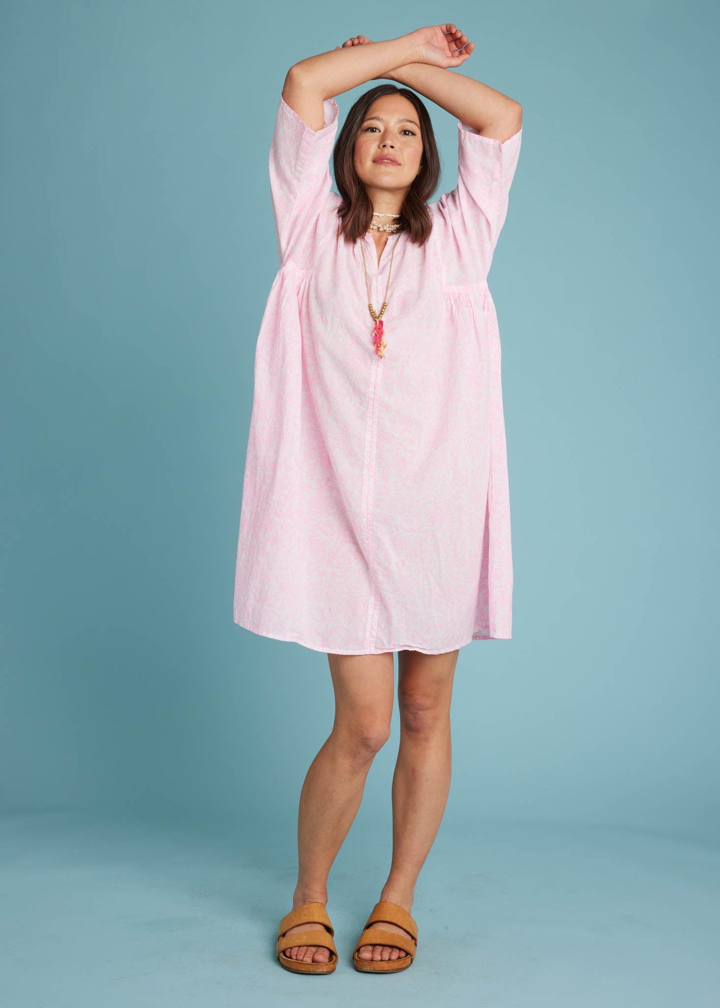 Caftán Sunshine Coast - Toile floral rosa neón