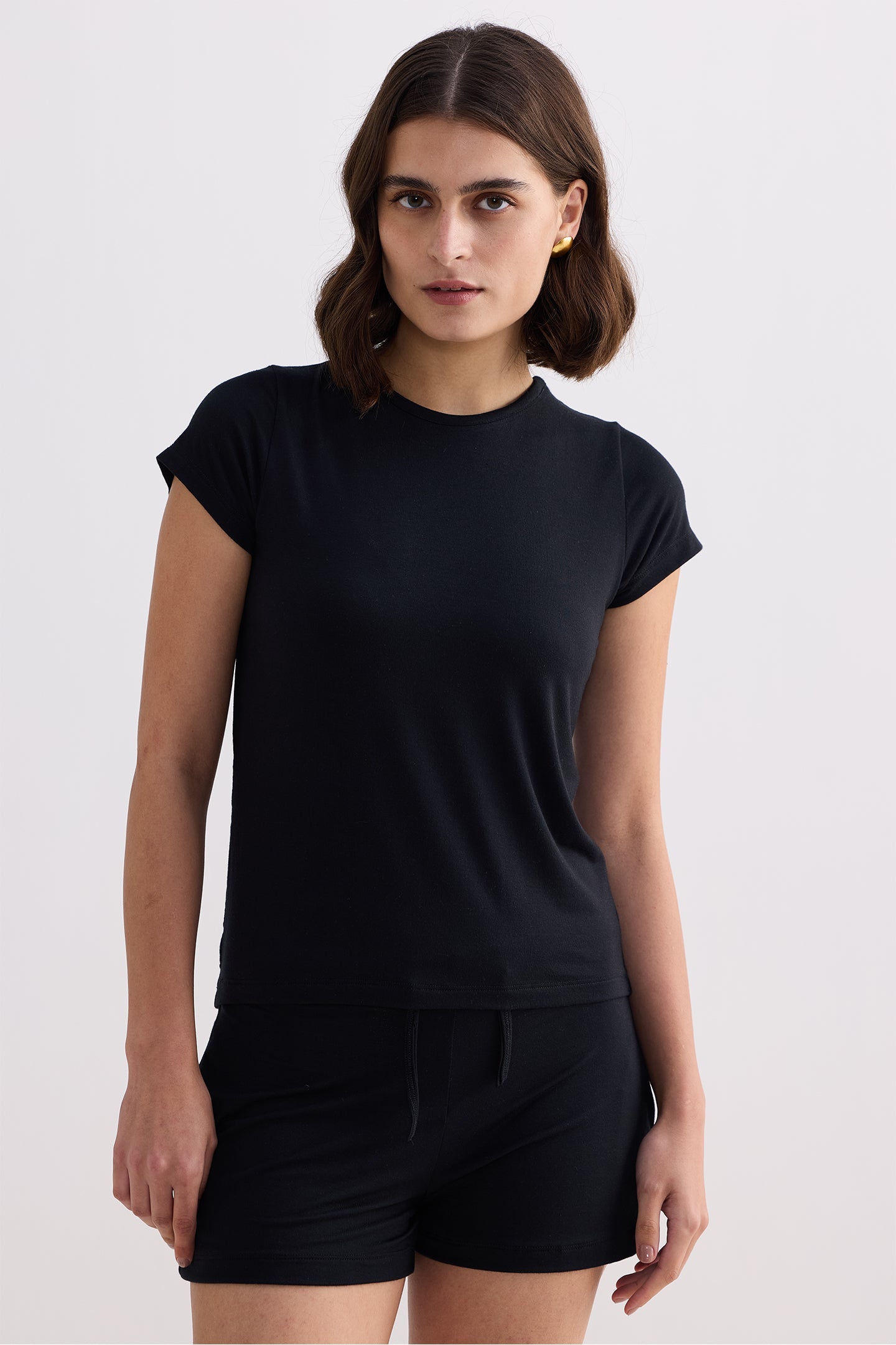 Conjunto de camiseta de manga corta Essential en negro