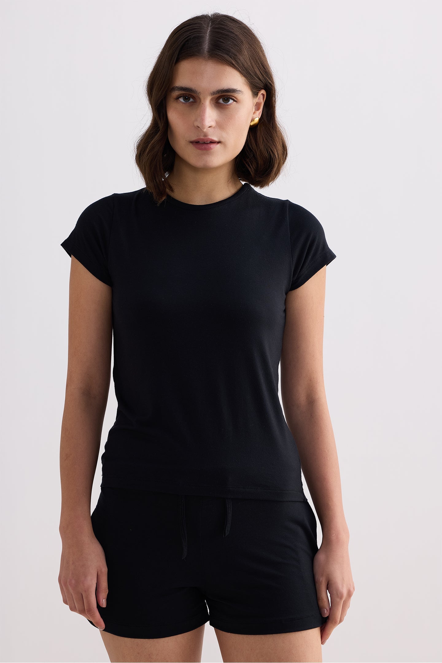 Conjunto de camiseta de manga corta Essential en negro