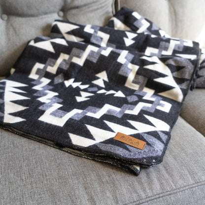 Andean Alpaca Wool Blanket - Black Chakana