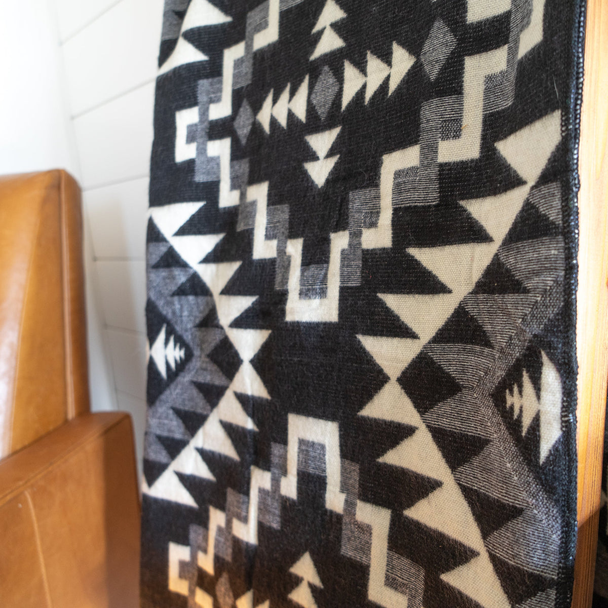 Andean Alpaca Wool Blanket - Black Chakana