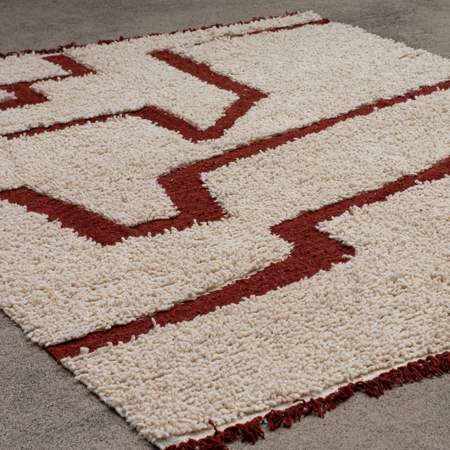 Alfombra de lana Achi de Diego Olivero Studio 