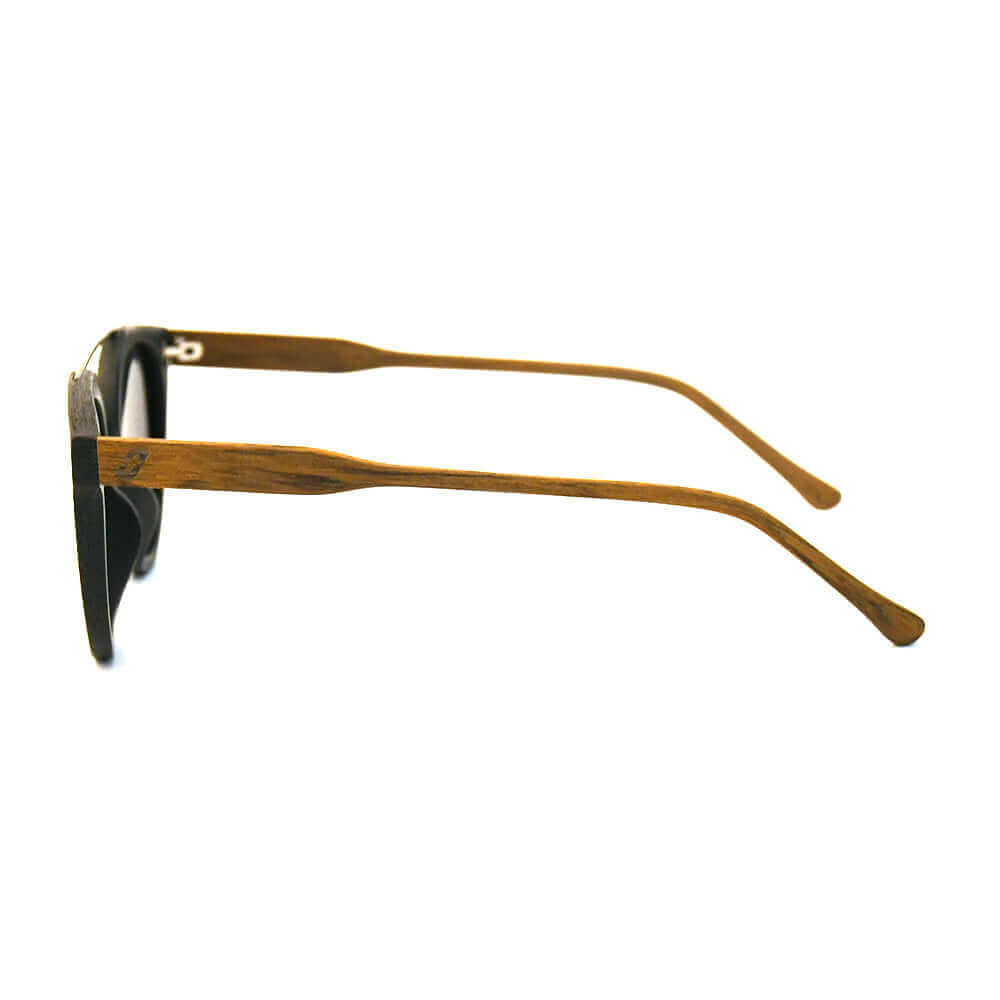 Las gafas de sol de madera Shiva