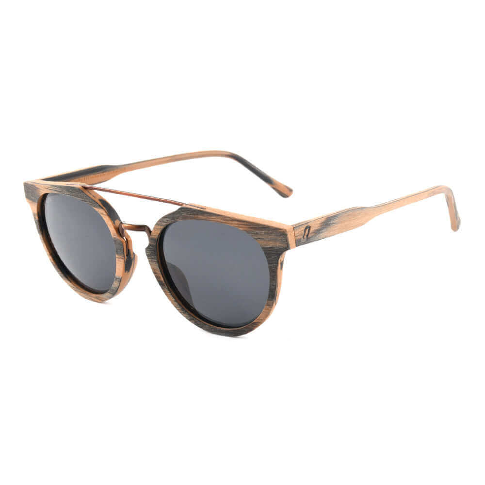 Las gafas de sol de madera Shiva