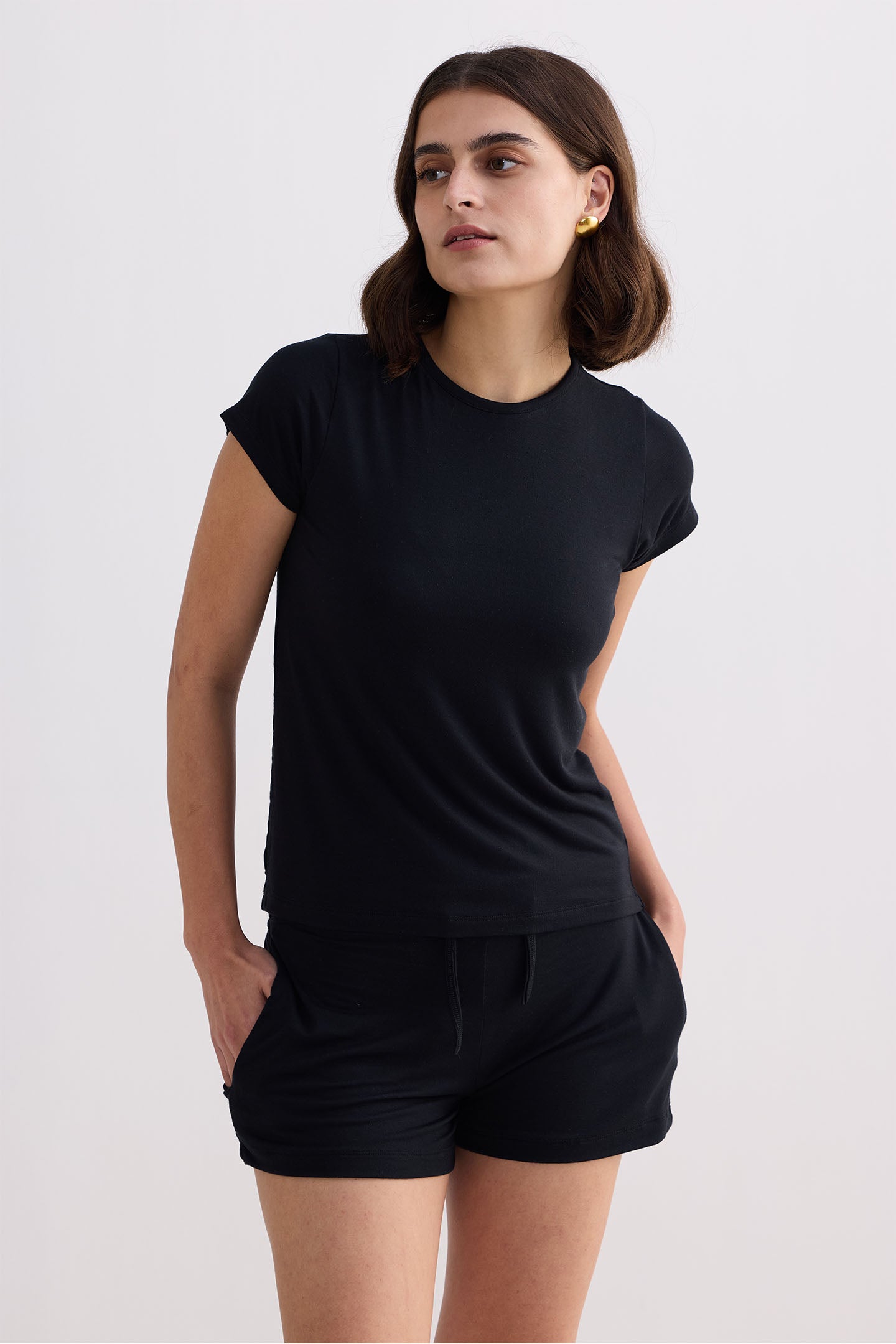 Pantalón Corto de Punto Esencial en Negro