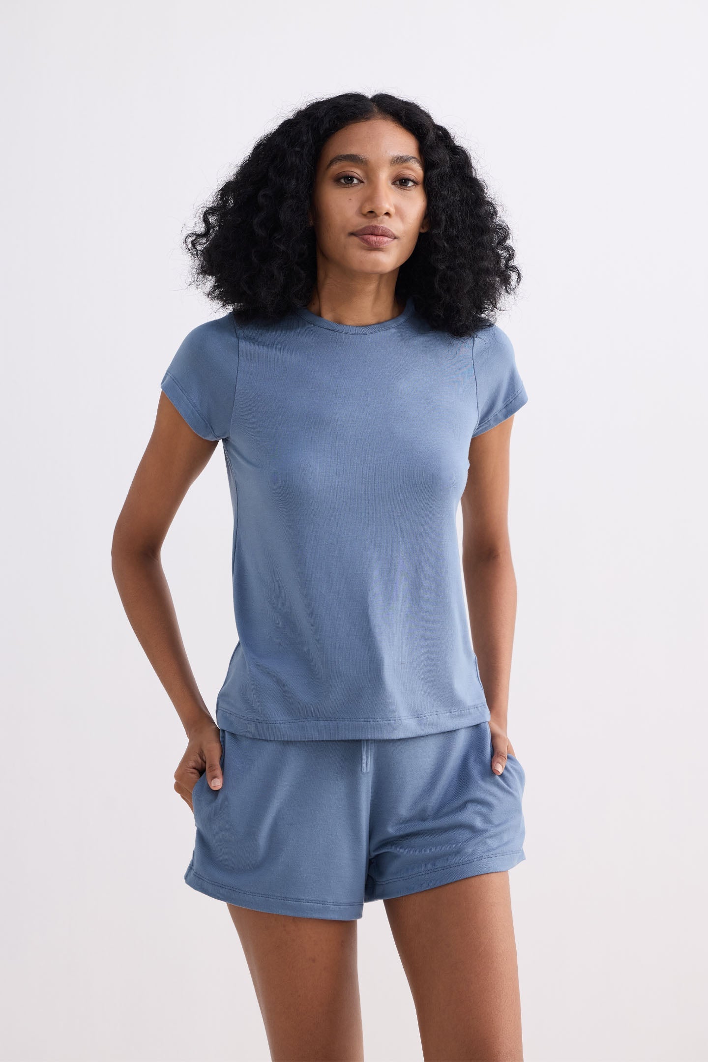 Shorts esenciales de punto en azul