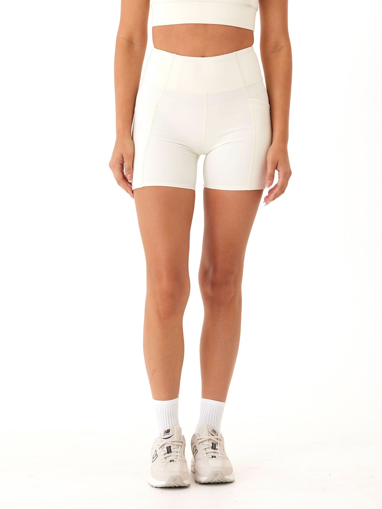 Pantalón corto ciclista de tiro alto Rita de 5"