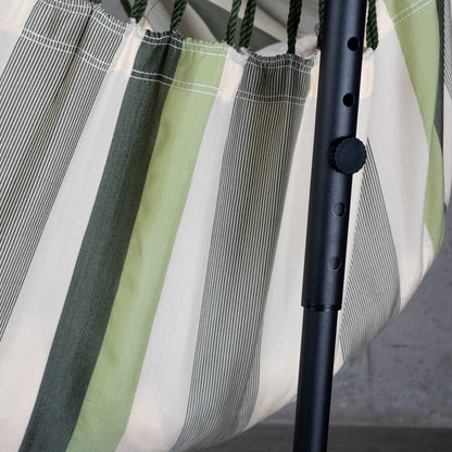 Silla colgante Fiji Outdoor de cedro – Confort resistente a la intemperie con soporte de acero galvanizado