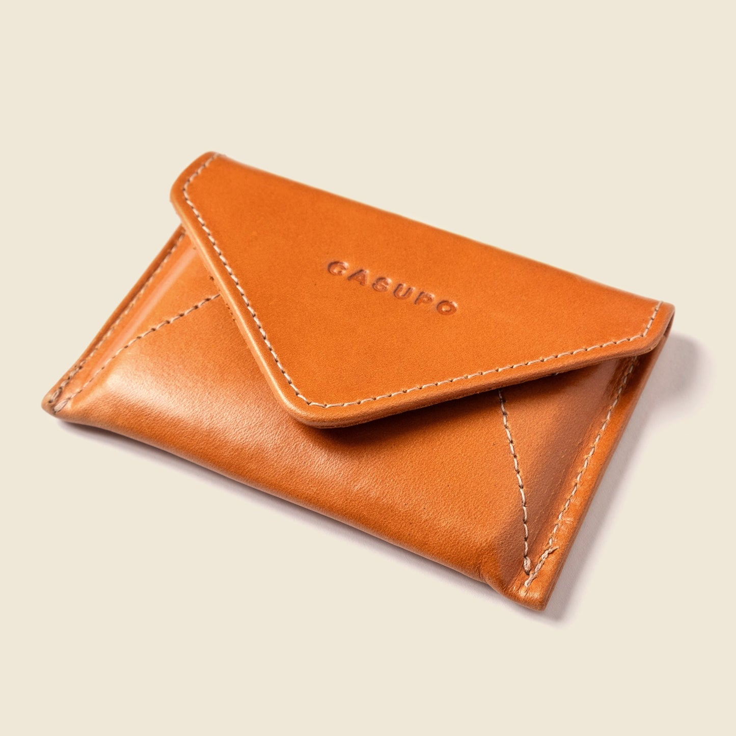 Mini cartera tipo sobre con protección RFID - Miel