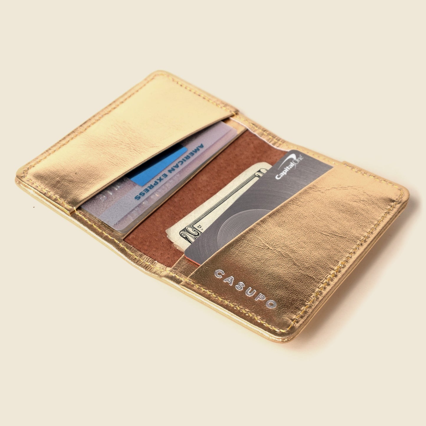 Bifold compacto con protección RFID - Dorado