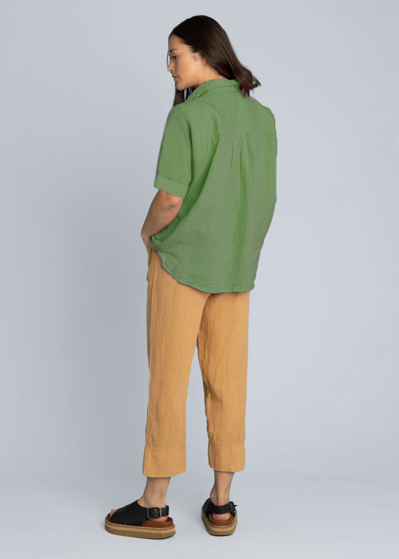 Camisa de lino de manga corta Good Boyfriend - Verde oliva