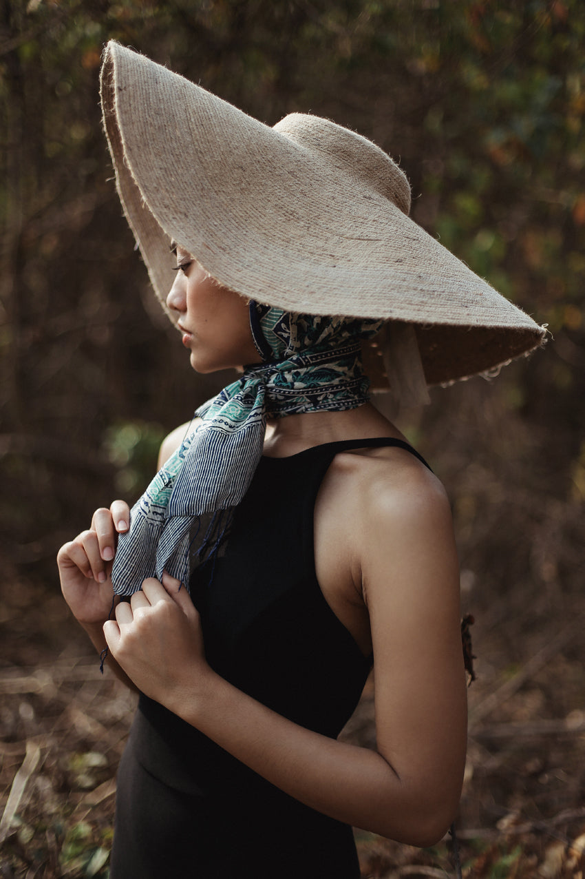 Sombrero de paja de yute de ala ancha LOLA en beige natural