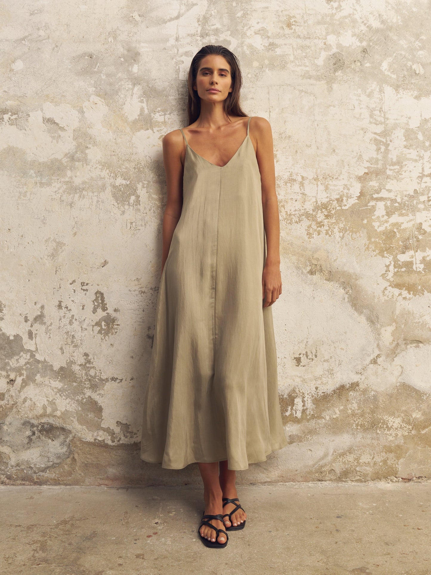 Maxivestido Lucid Flow - Verde Caqui