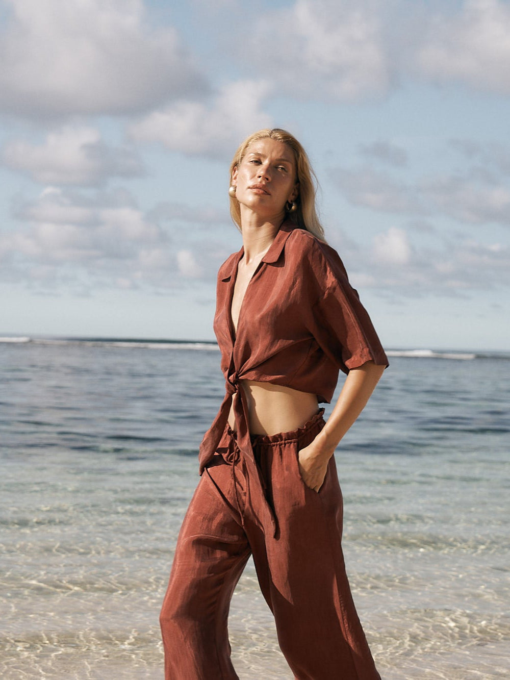 Pantalones Lucid Flow con cordón - Borgoña