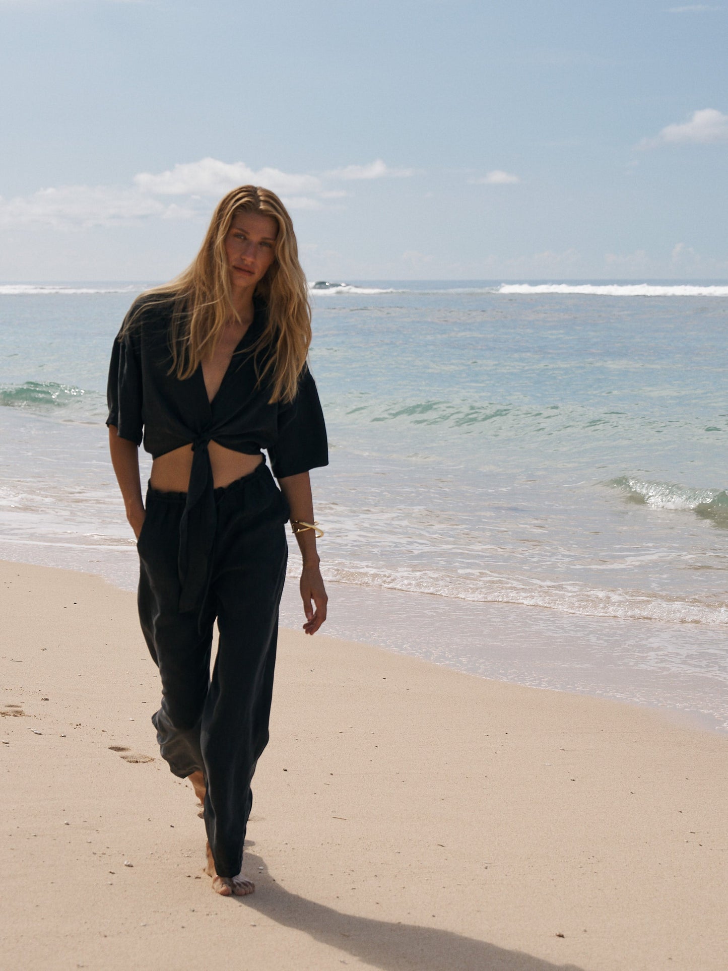 Camisa Lucid con lazo - Negro