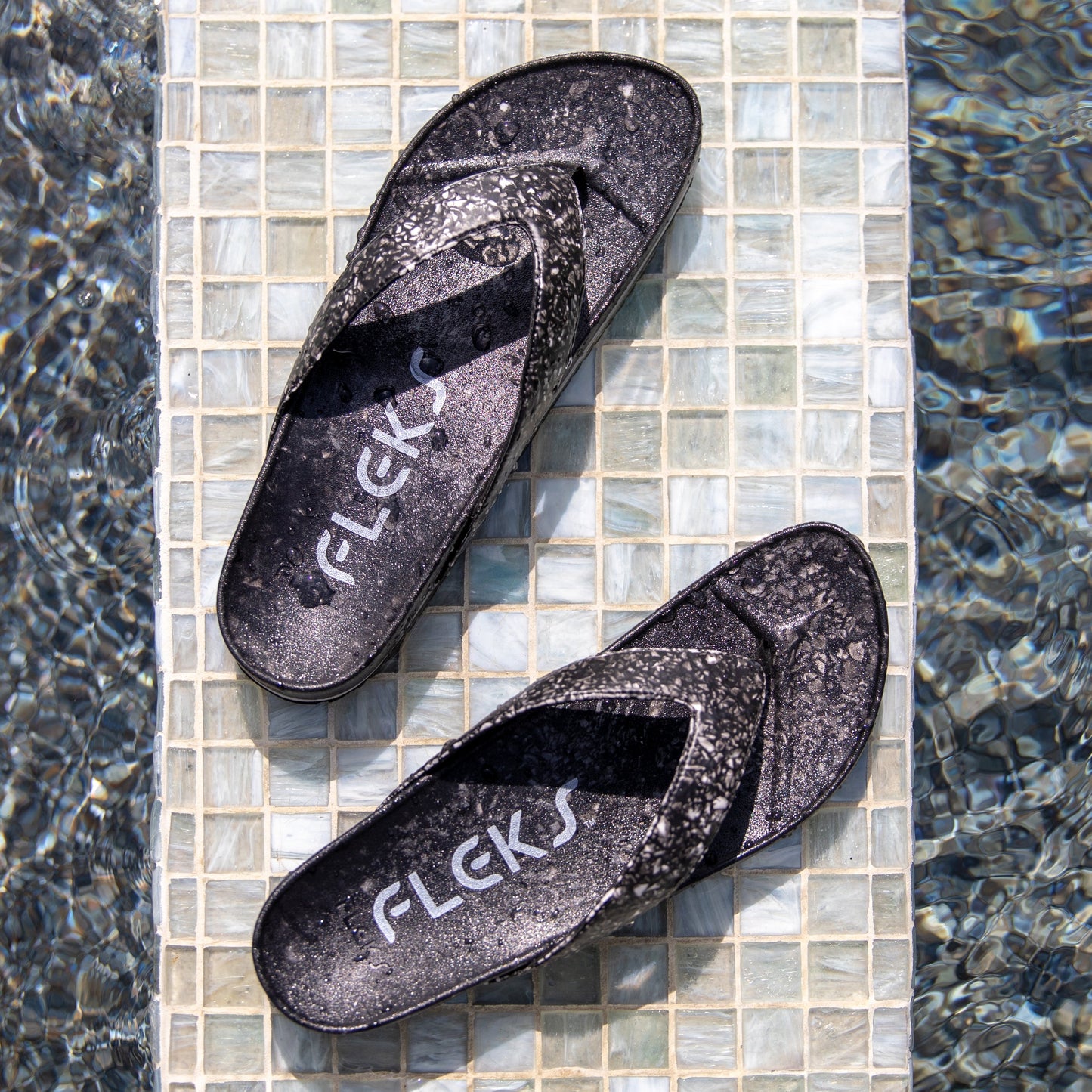 Chanclas West Beach - Noche