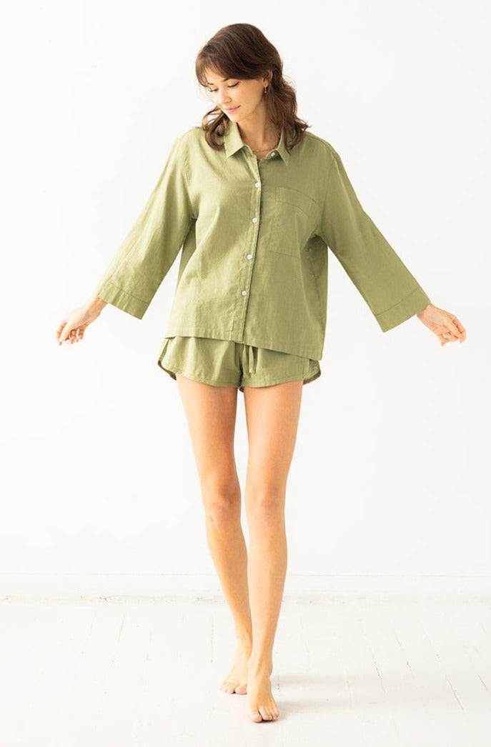 Camisa extragrande con botones de SALUA