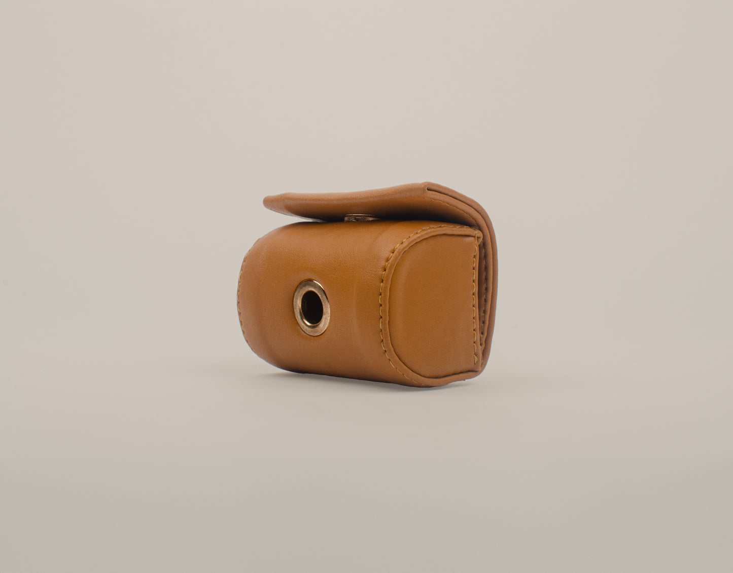 Accesorio para perros con soporte para bolsas de excrementos de camello