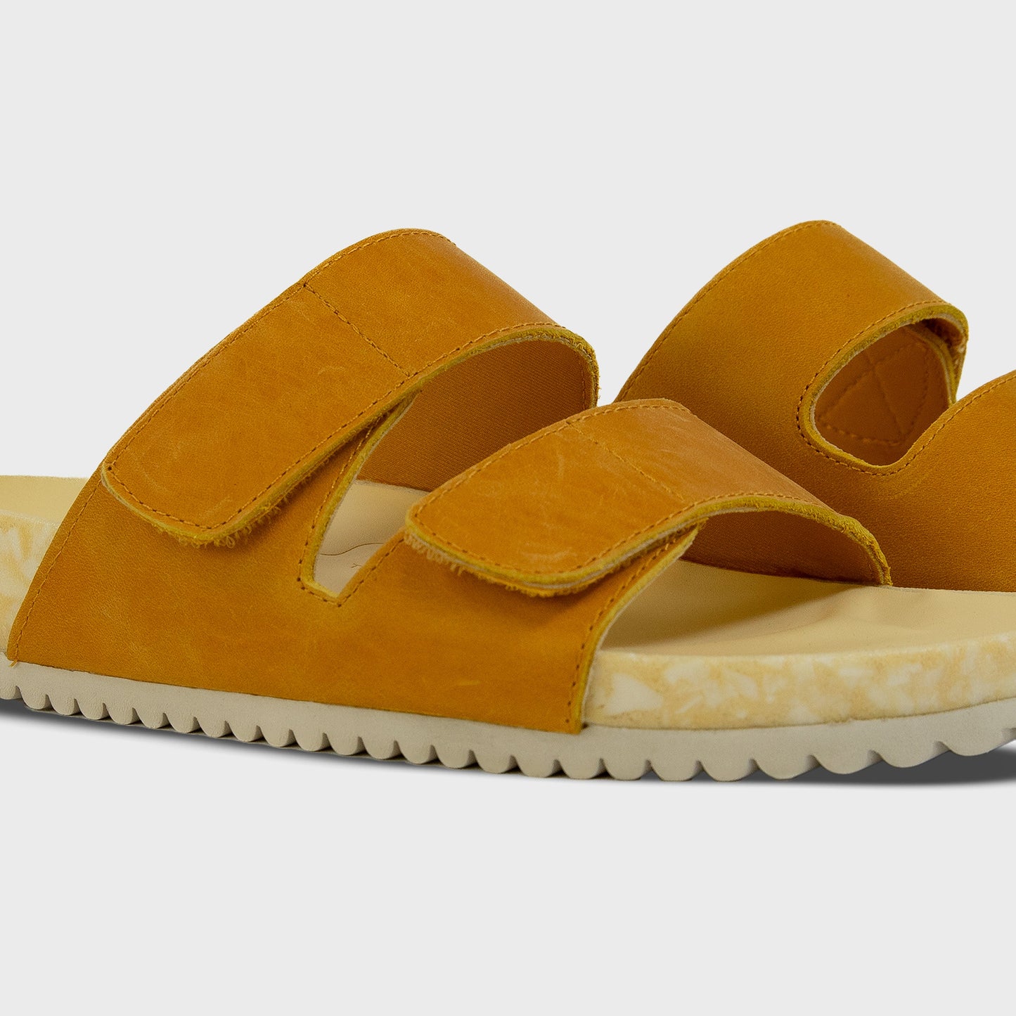 Riviera Leather - Gamuza