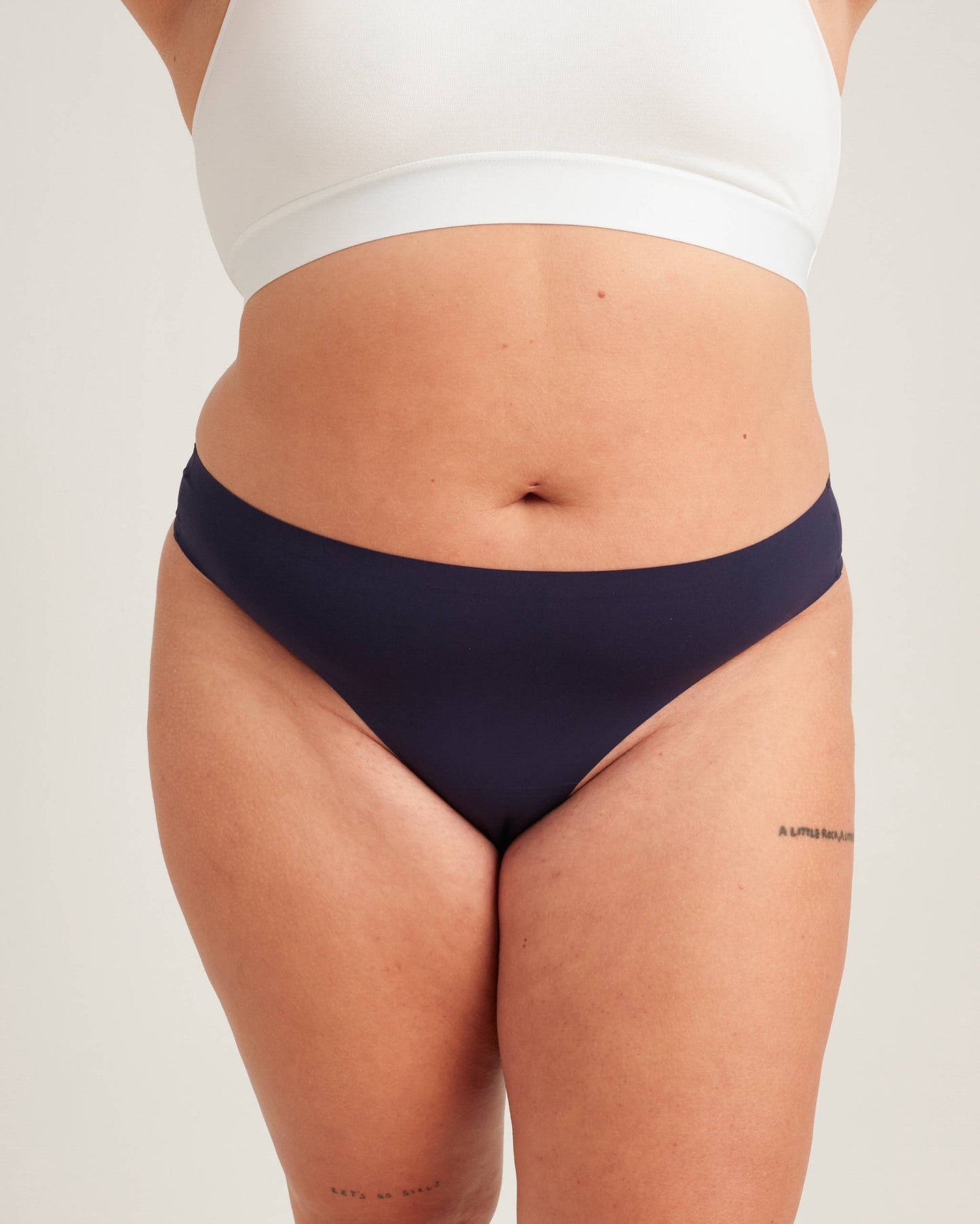 Tanga sin costuras a prueba de fugas