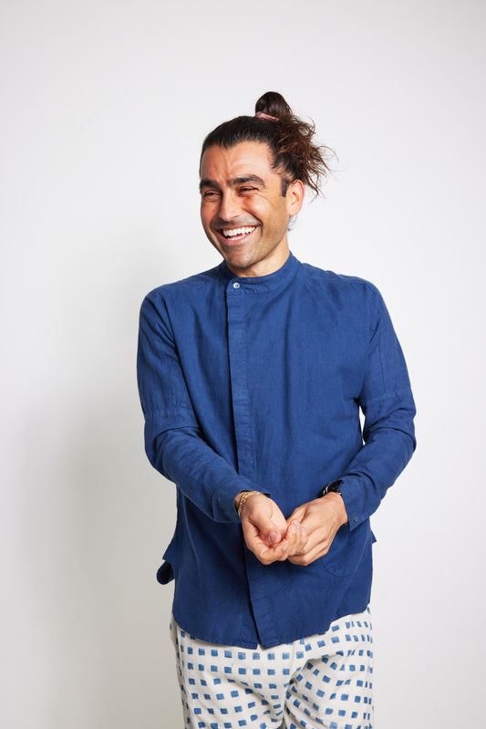 A Sym Button Up