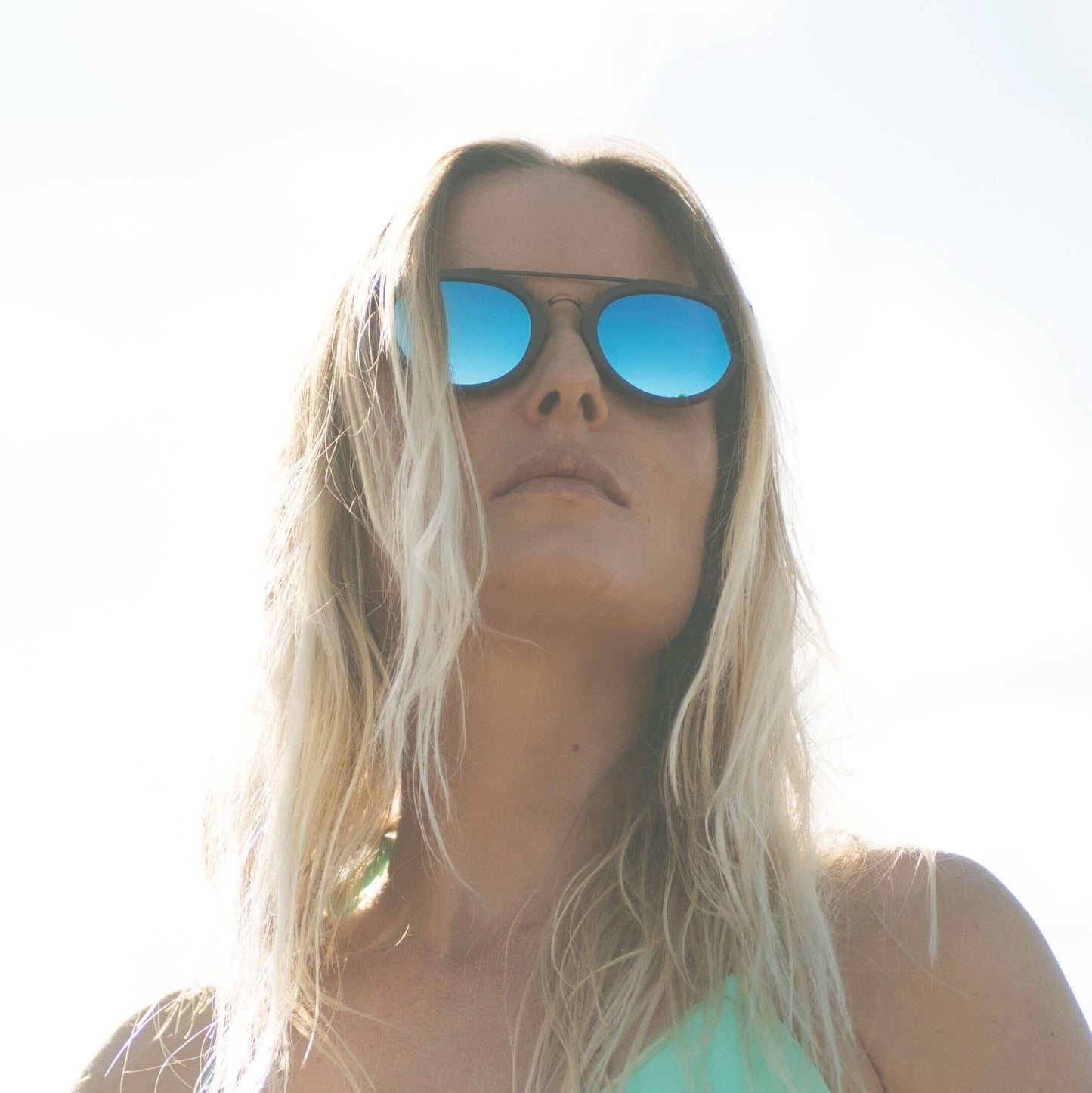 Las gafas de sol de madera Shiva
