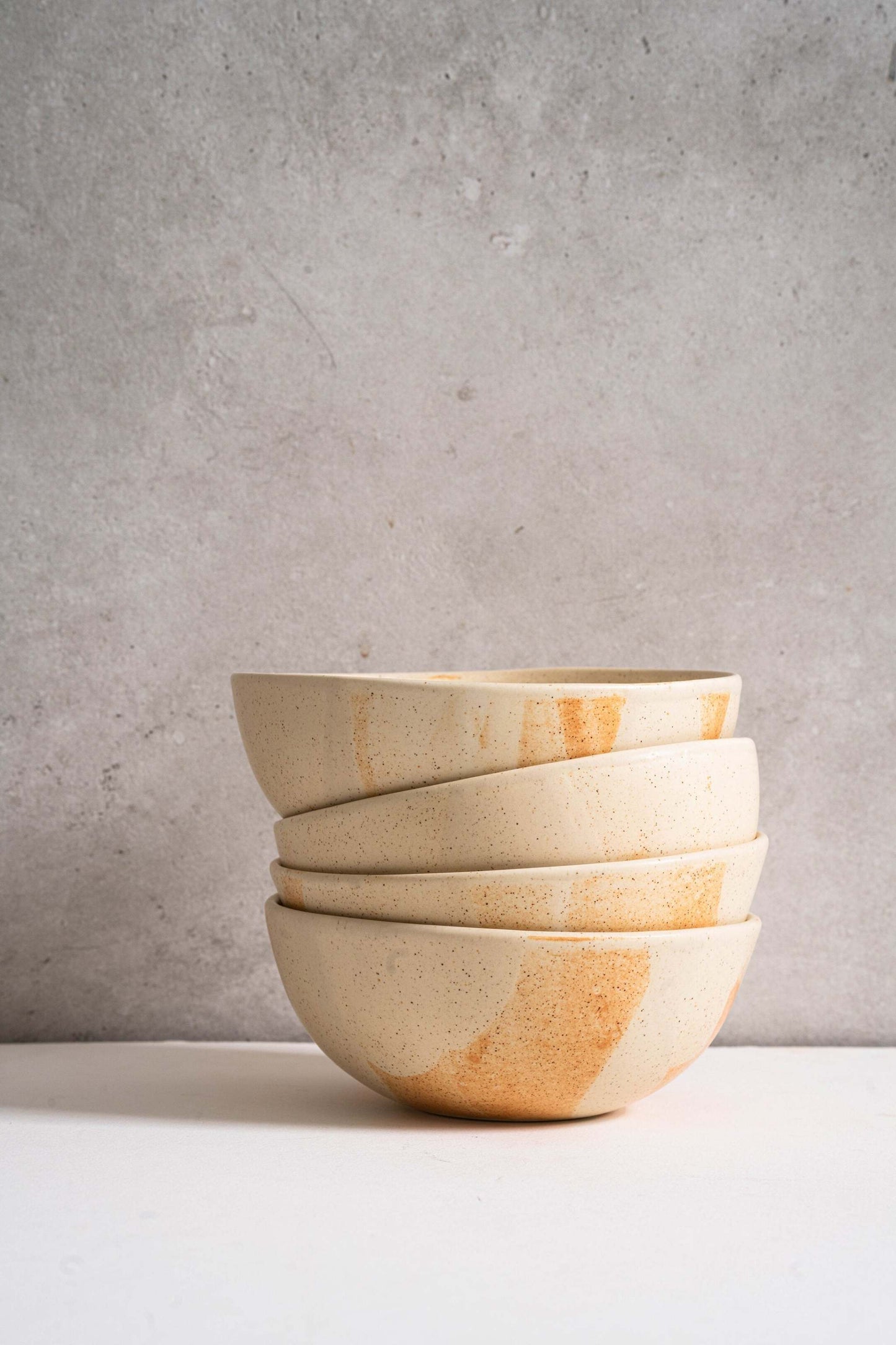 Cuenco de gres beige mate