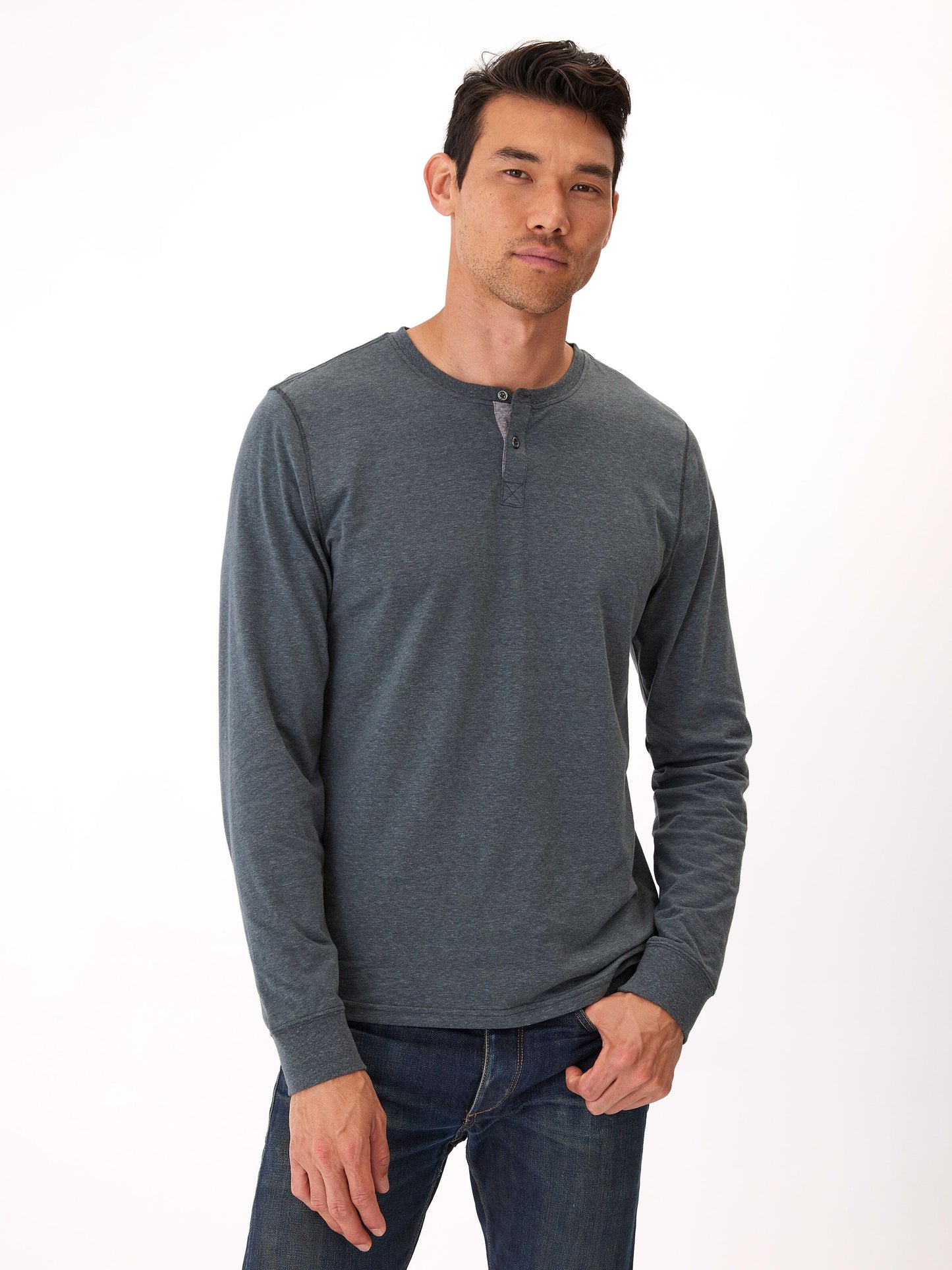 Camiseta Henley de triblend de manga larga Baseline