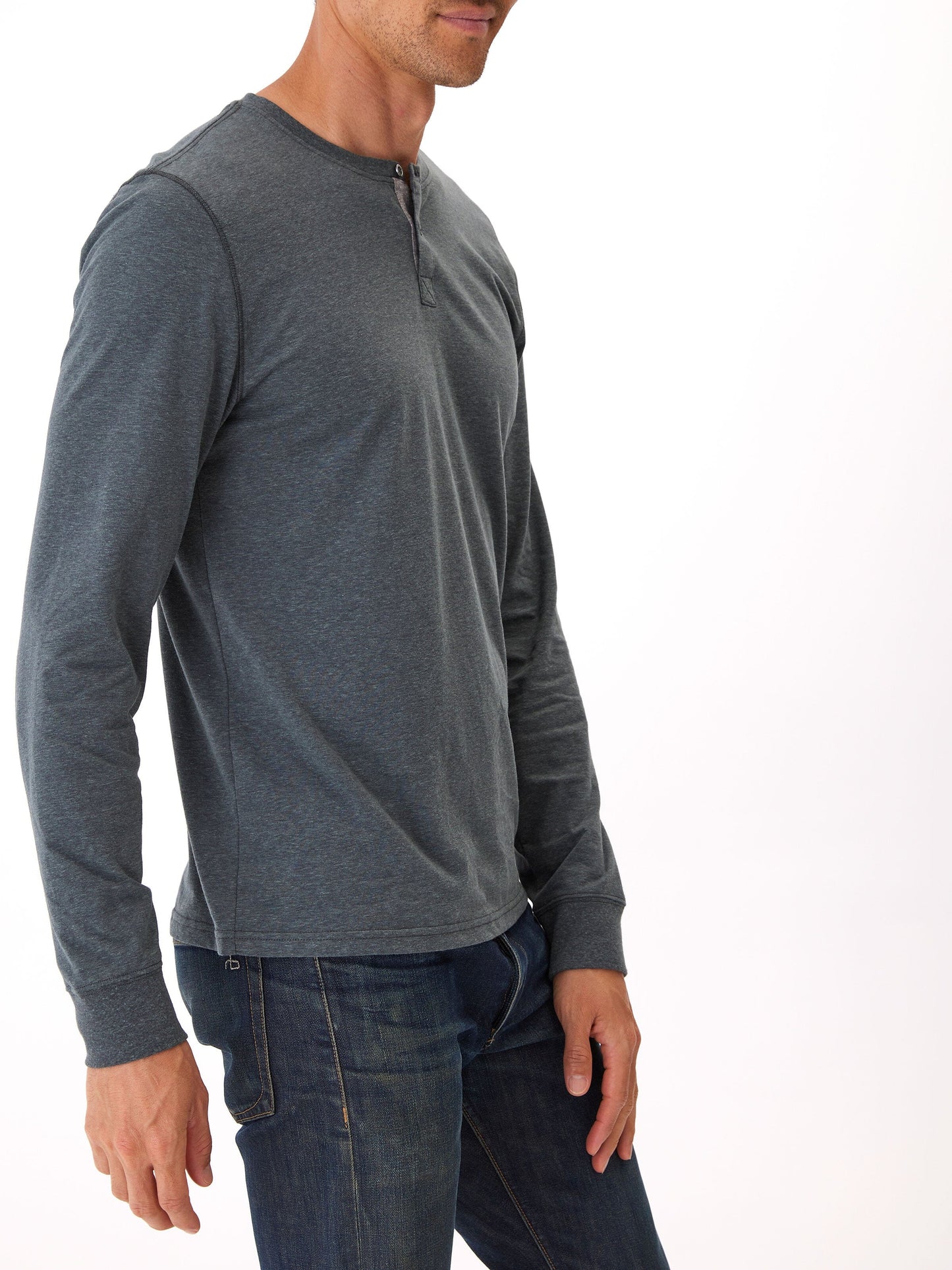 Camiseta Henley de triblend de manga larga Baseline